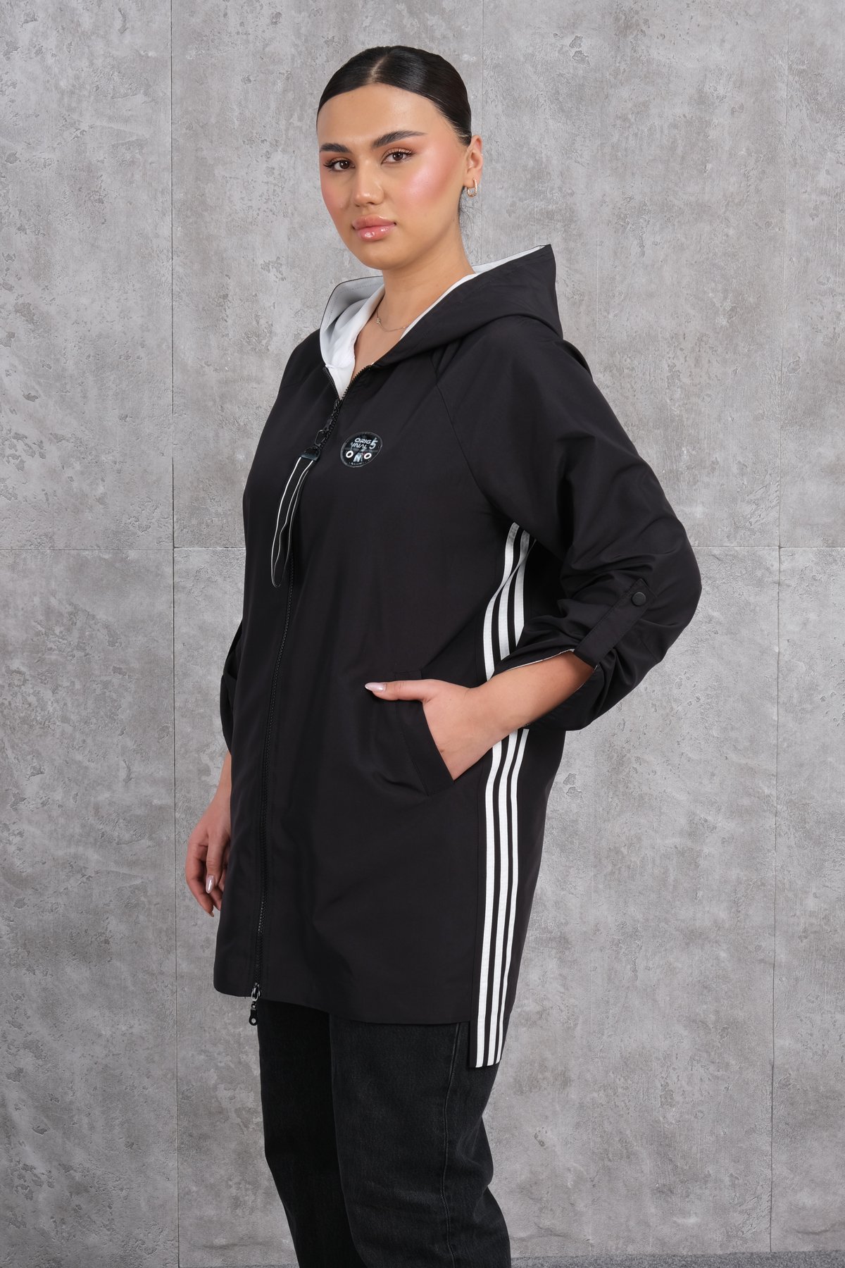 جاكيت رياضي طويل مقاس كبير-الأبيض