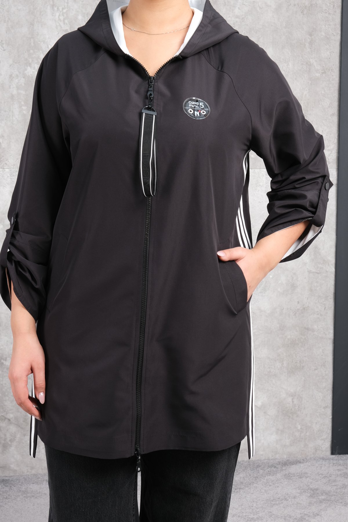 جاكيت رياضي طويل مقاس كبير-الأبيض