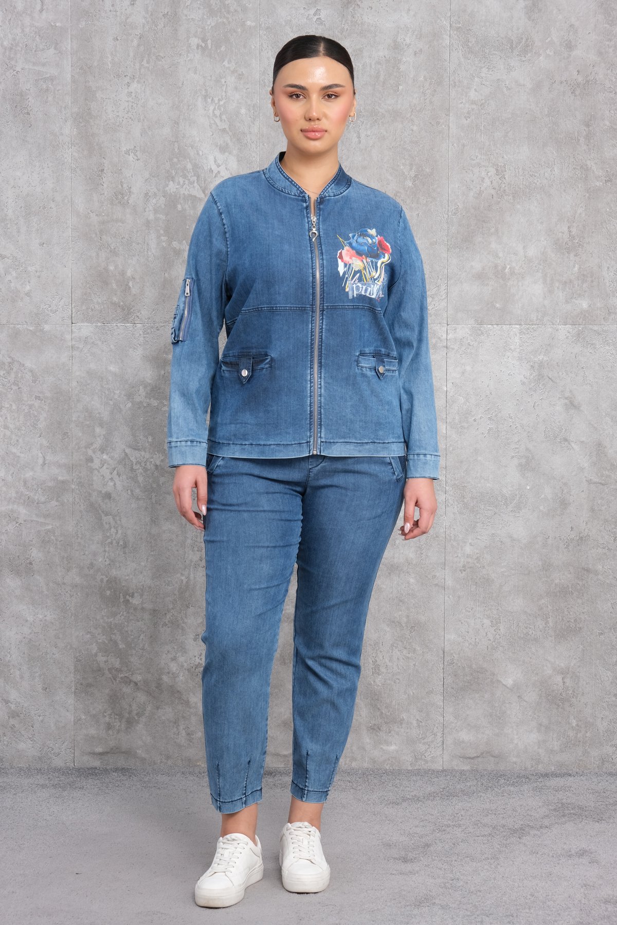 طقم رياضي نسائي مقاس كبير مكون من قطعتين-الأزرق