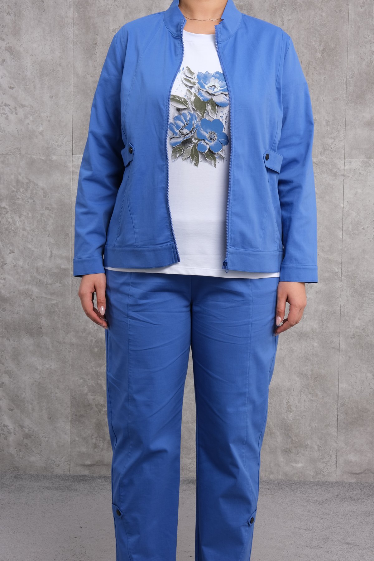 Plus Size Womens Three-Piece Sports Set-Bright Blue