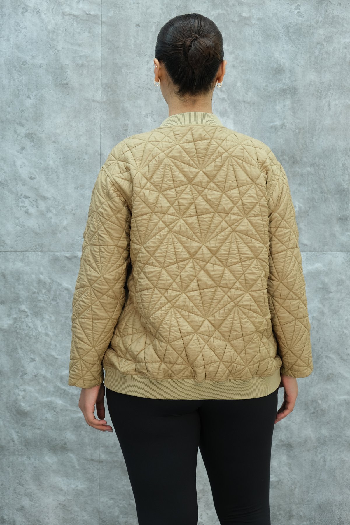 جاكيت رياضي قصير مقاس كبير-خردل