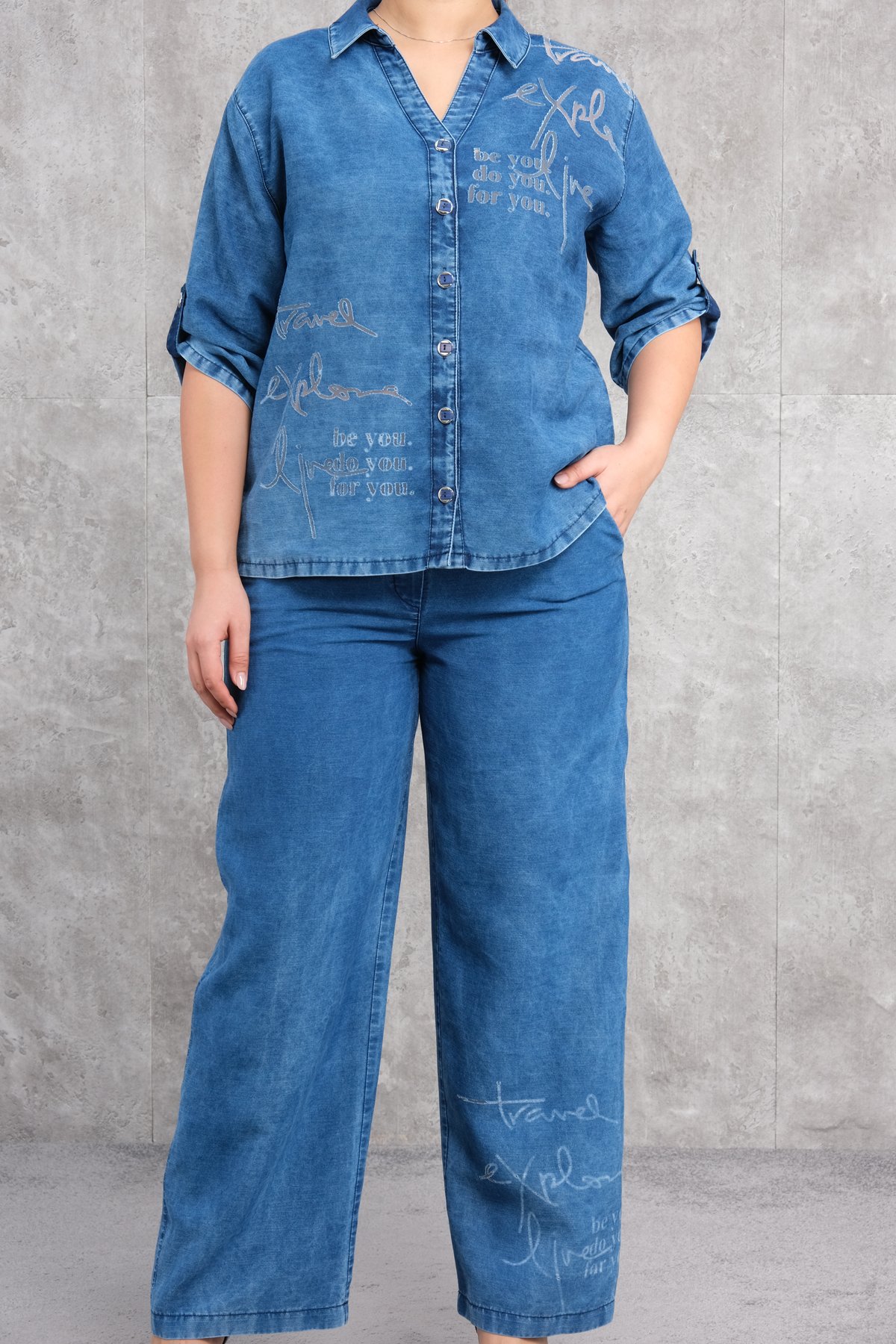 طقم من قطعتين مقاس كبير-الأزرق