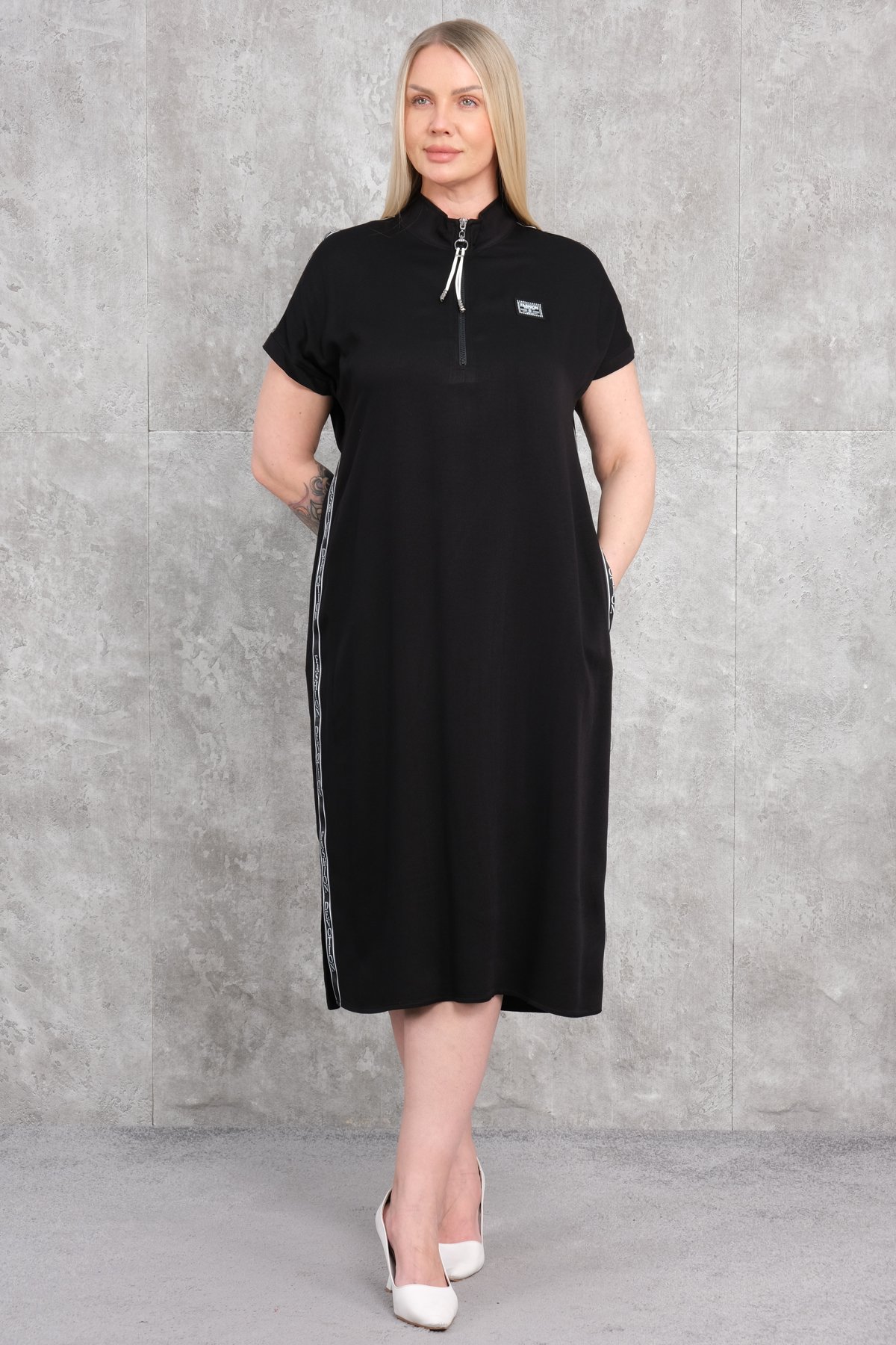 Casual Plus Size Dress-Black