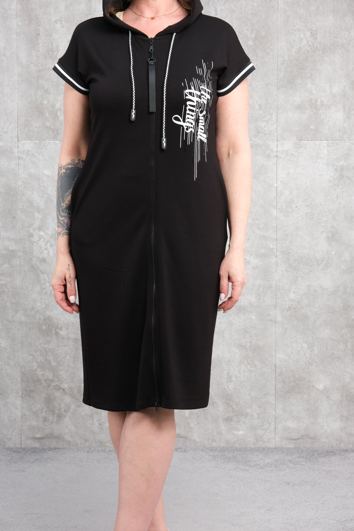 Casual Plus Size Dress-Black