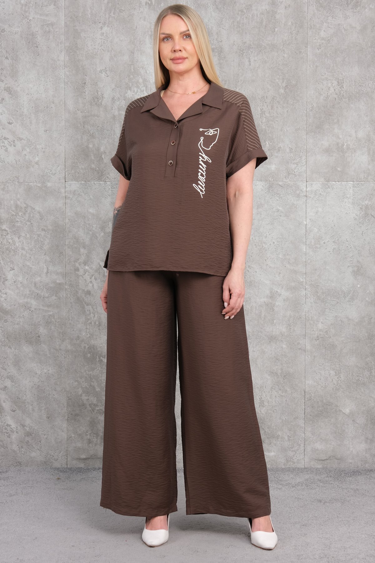 Комплект из двух предметов больших размеров-Коричневый