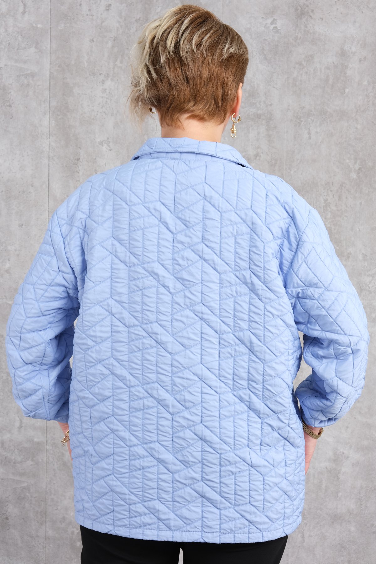 Короткая спортивная куртка больших размеров-Синий