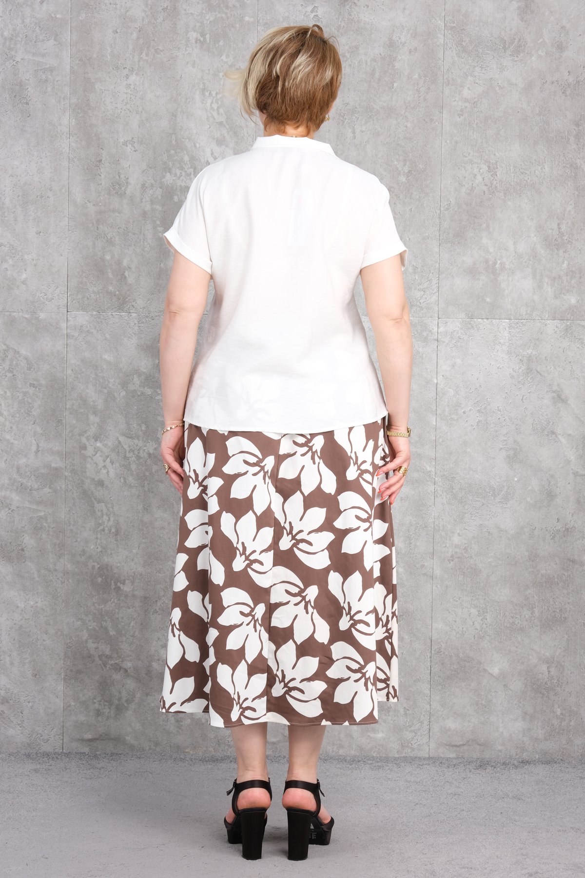 Комплект из двух предметов больших размеров-Коричневый