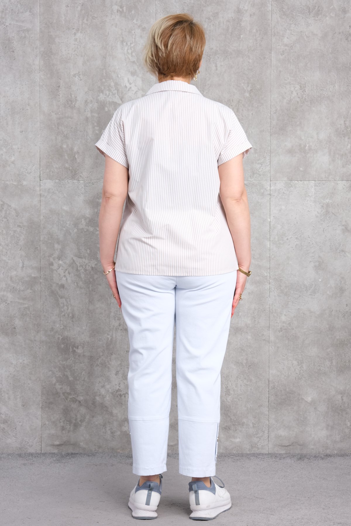 Спортивный костюм из двух частей больших размеров для женщин-Серый