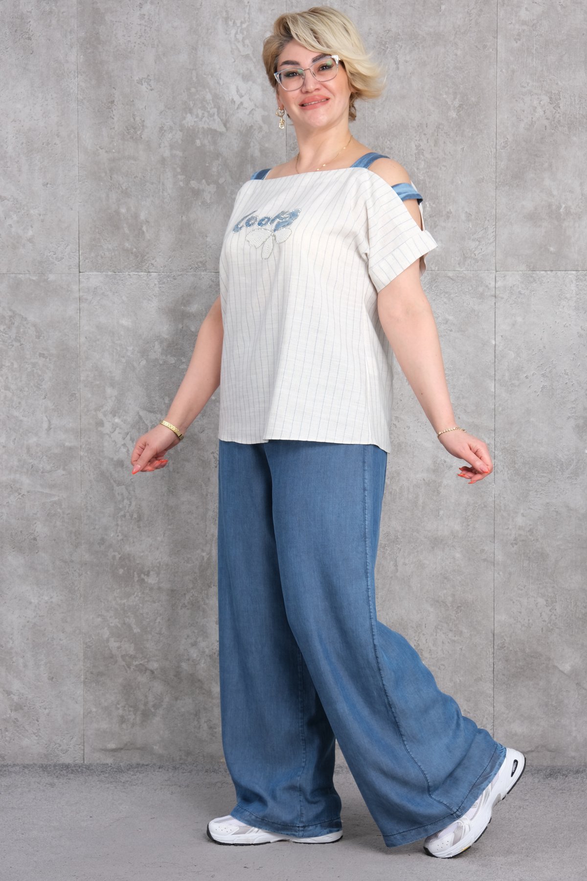 طقم رياضي نسائي مقاس كبير مكون من قطعتين-الأزرق