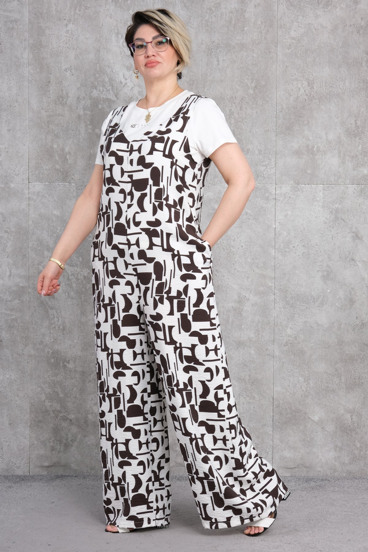 فستان مقاس كبير-البني