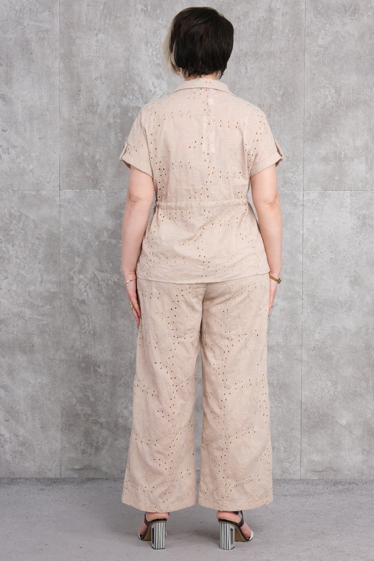 Комплект из двух предметов больших размеров-Бежевый