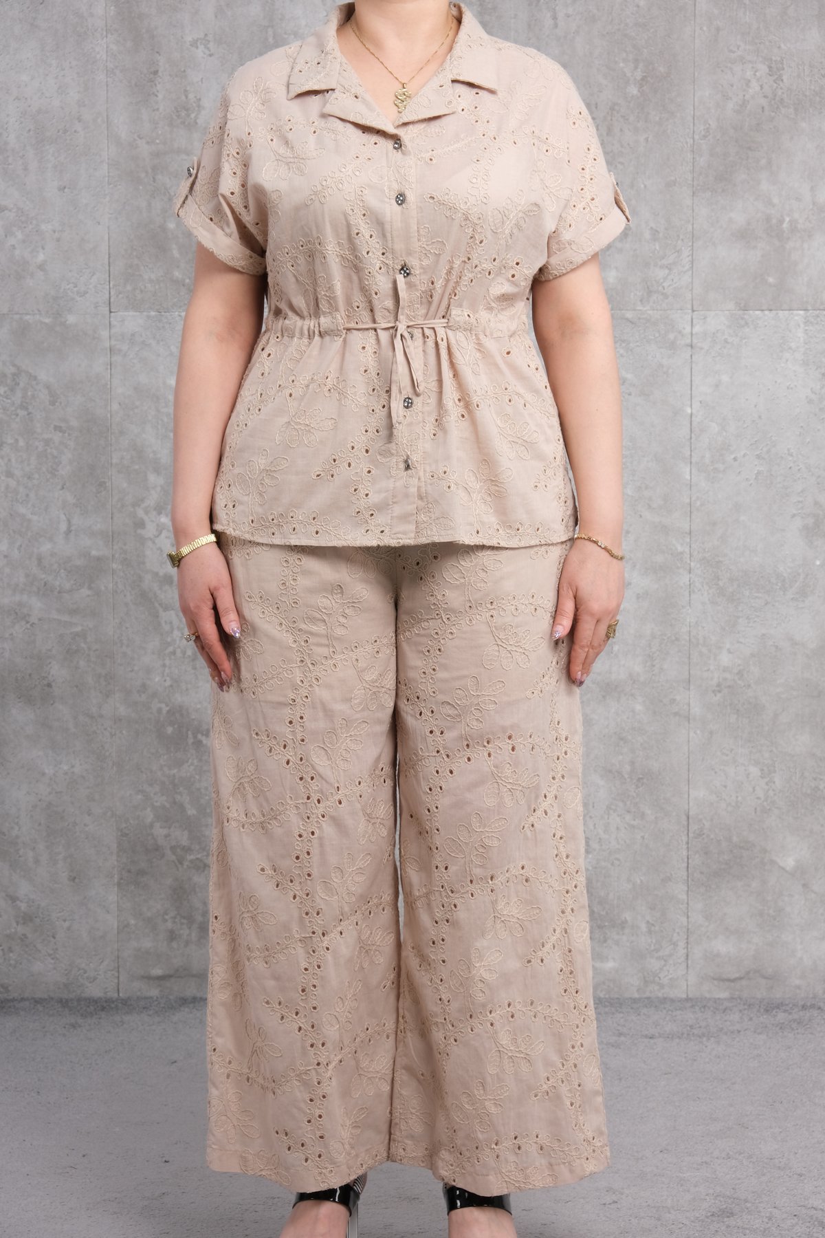 Комплект из двух предметов больших размеров-Бежевый