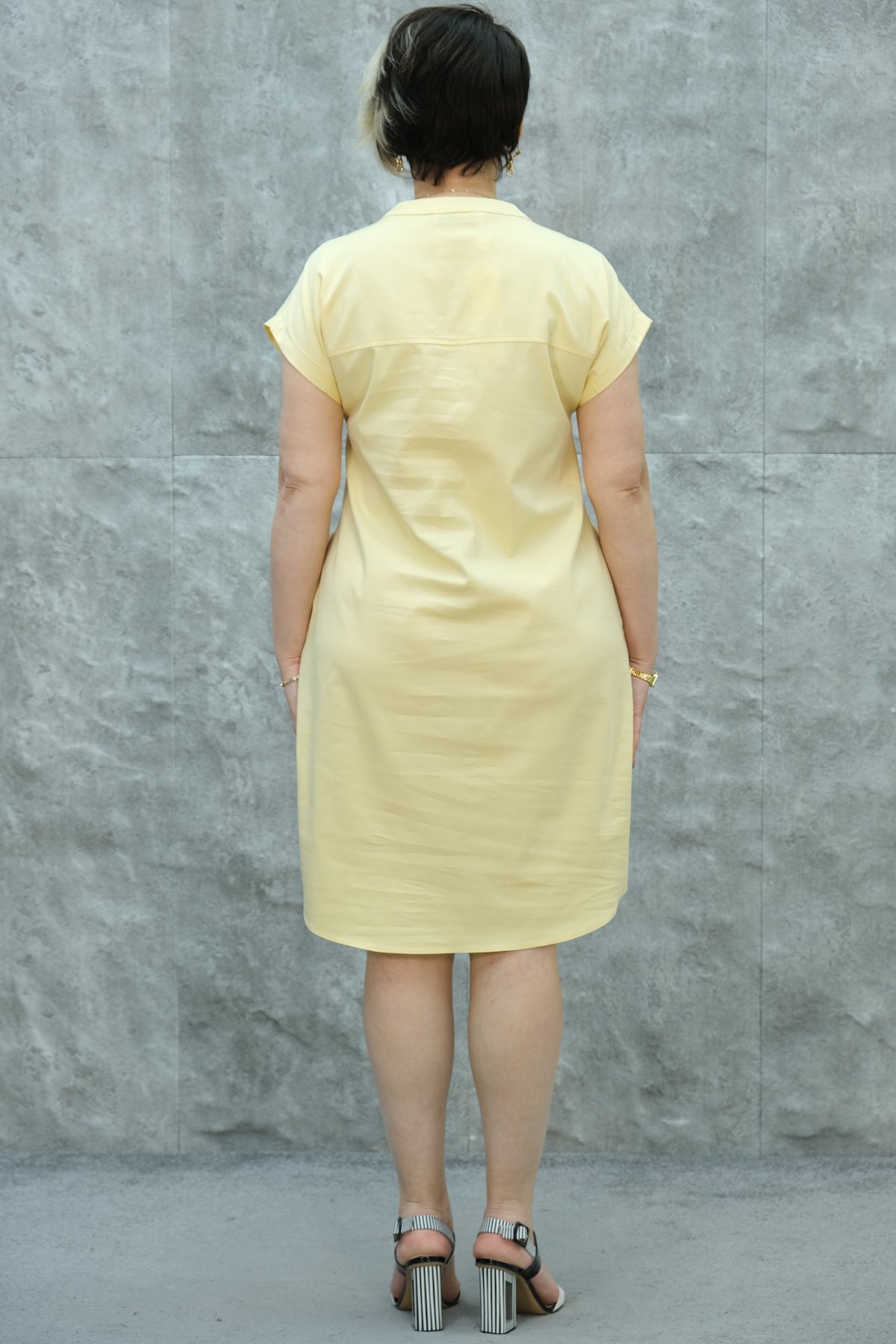 Büyük Beden Elbise-Sarı