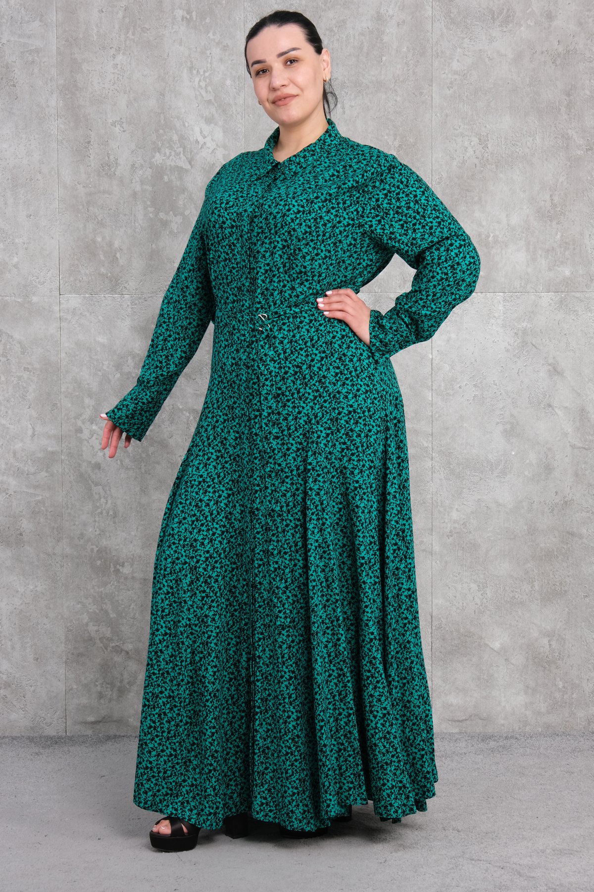 فستان طويل مقاس كبير-الأخضر