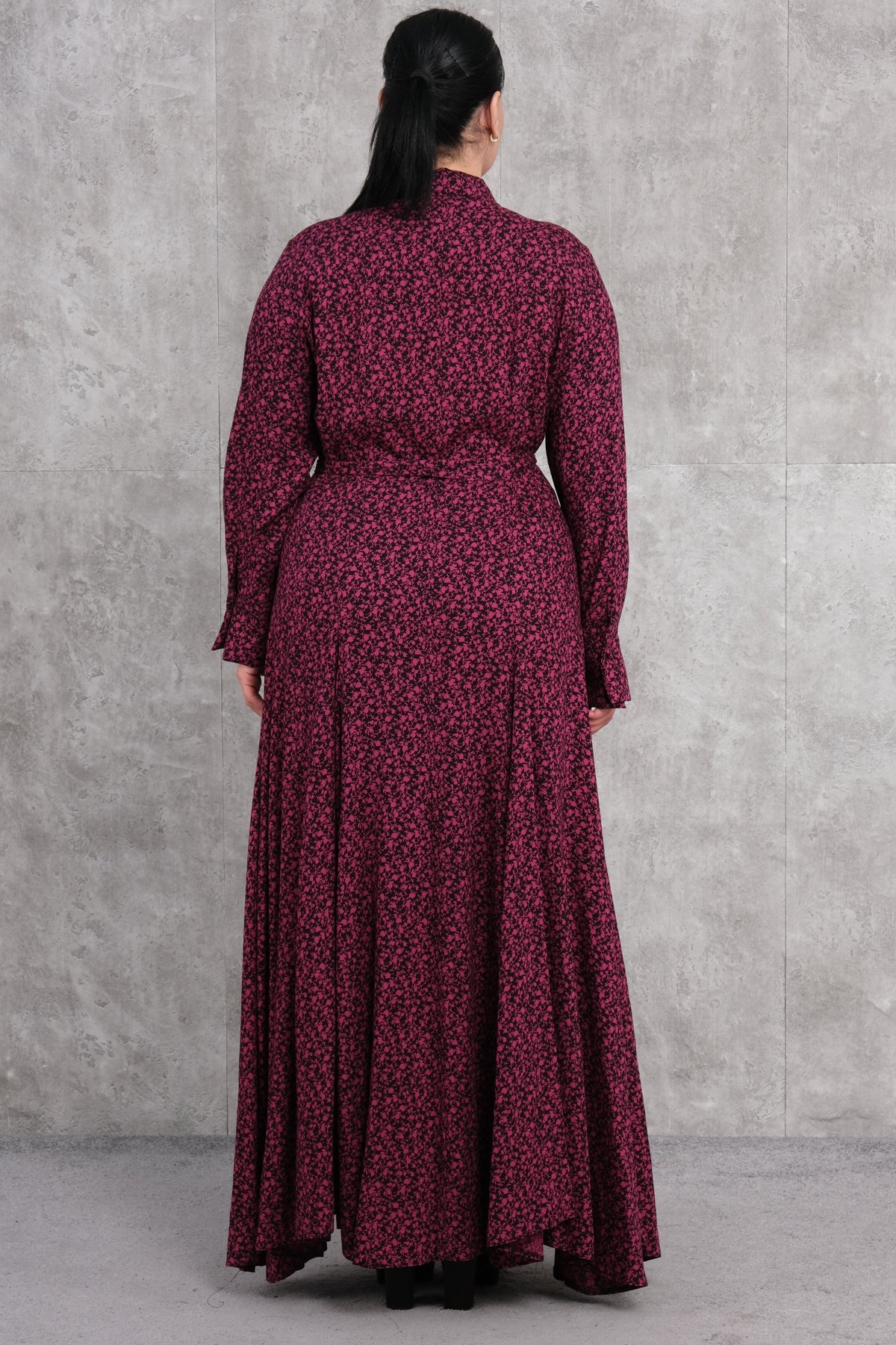 فستان طويل مقاس كبير-الأرجواني