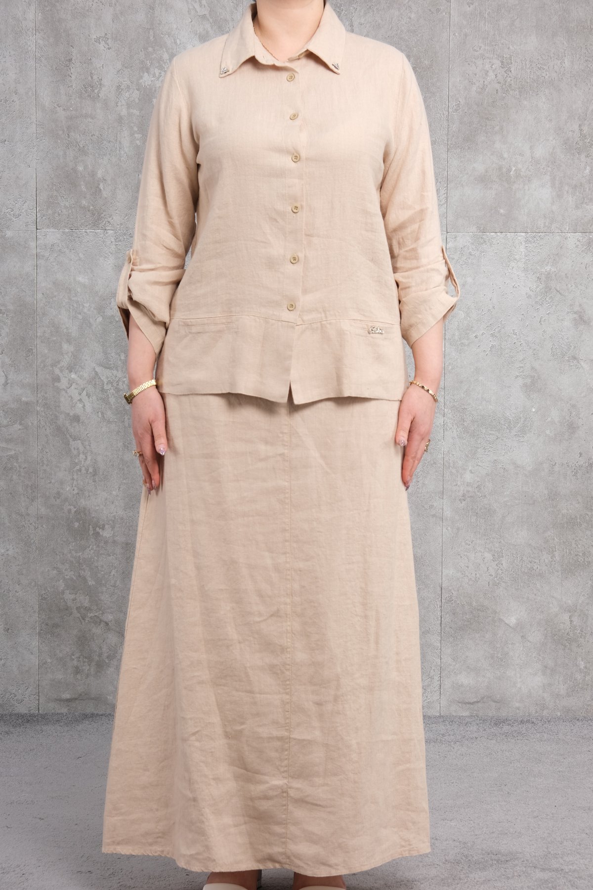 طقم من قطعتين مقاس كبير-البيج