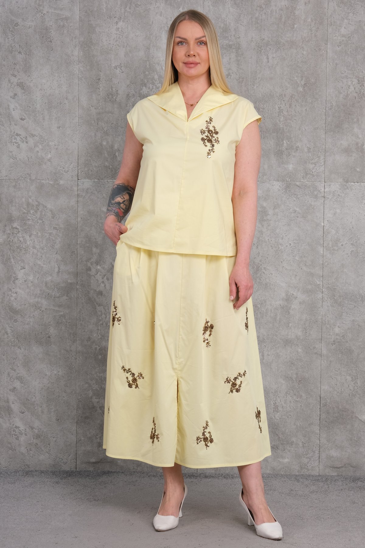 Plus Size Two-Piece Set-Yellow