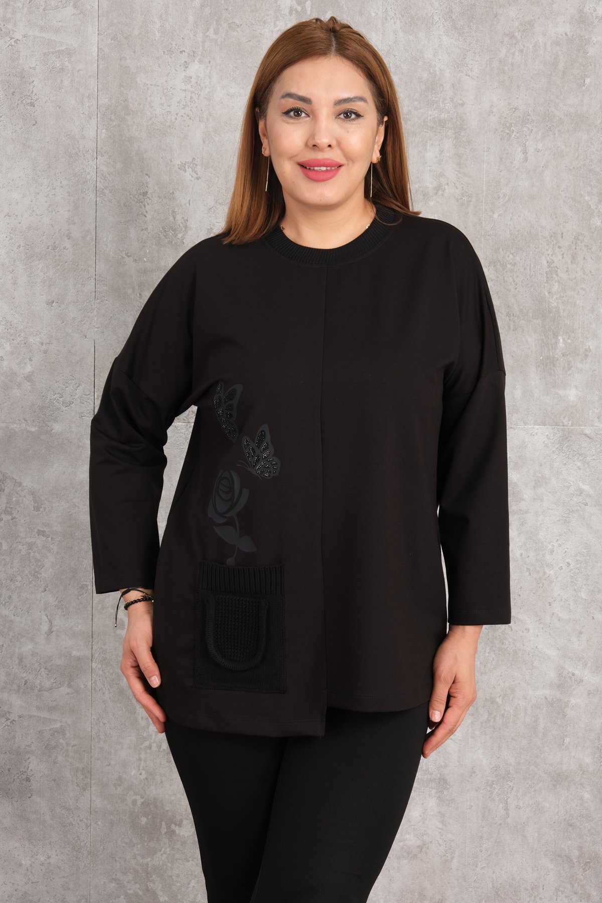 Super Plus Size Blouse-Black