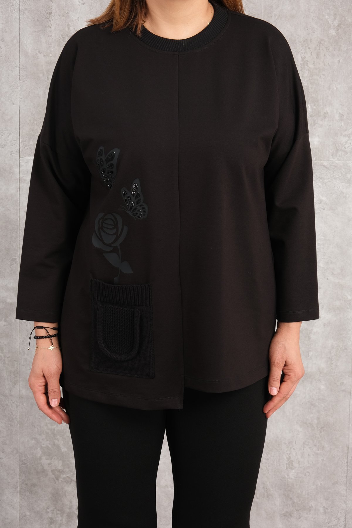 Super Plus Size Blouse-Black