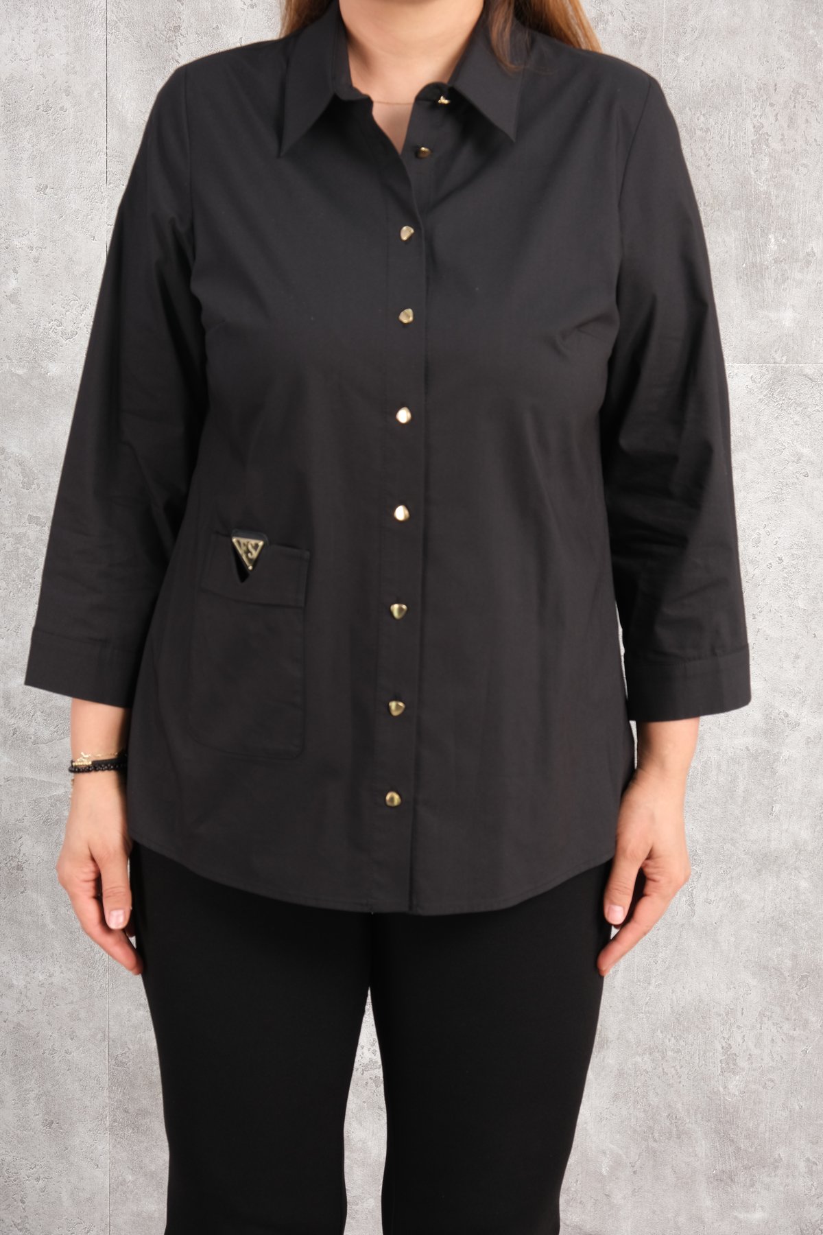 Plus Size Shirt-Black