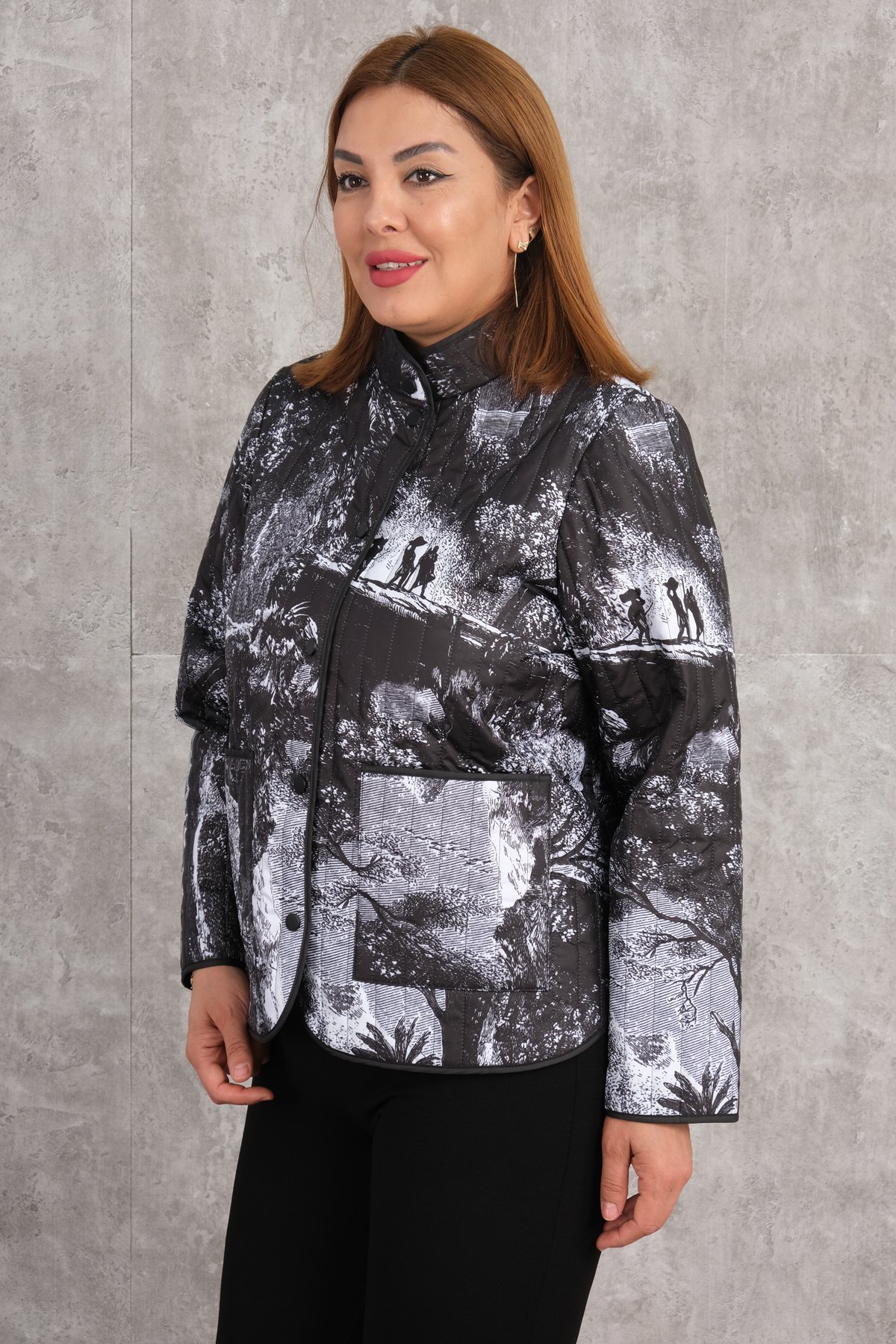Plus Size Short Sport Jacket-Black
