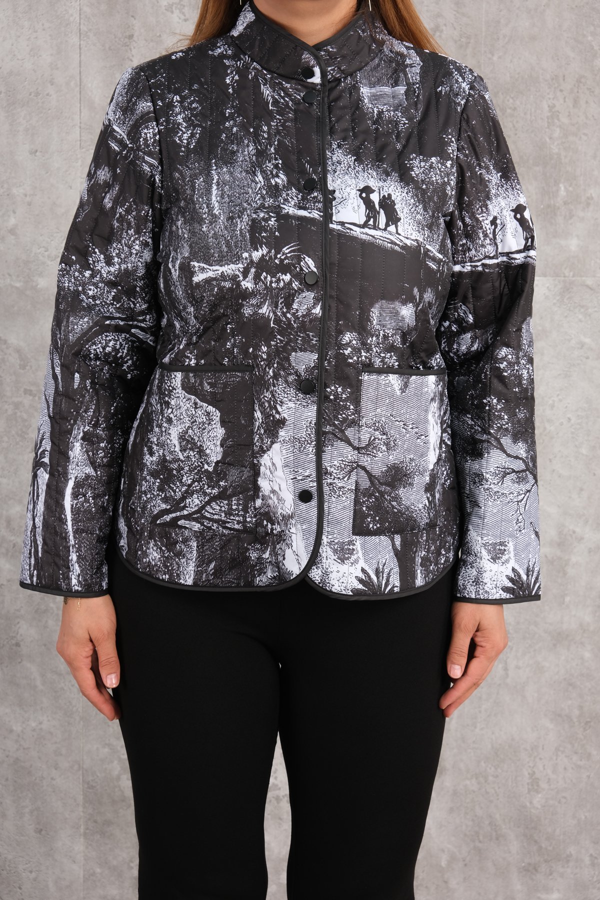 Plus Size Short Sport Jacket-Black