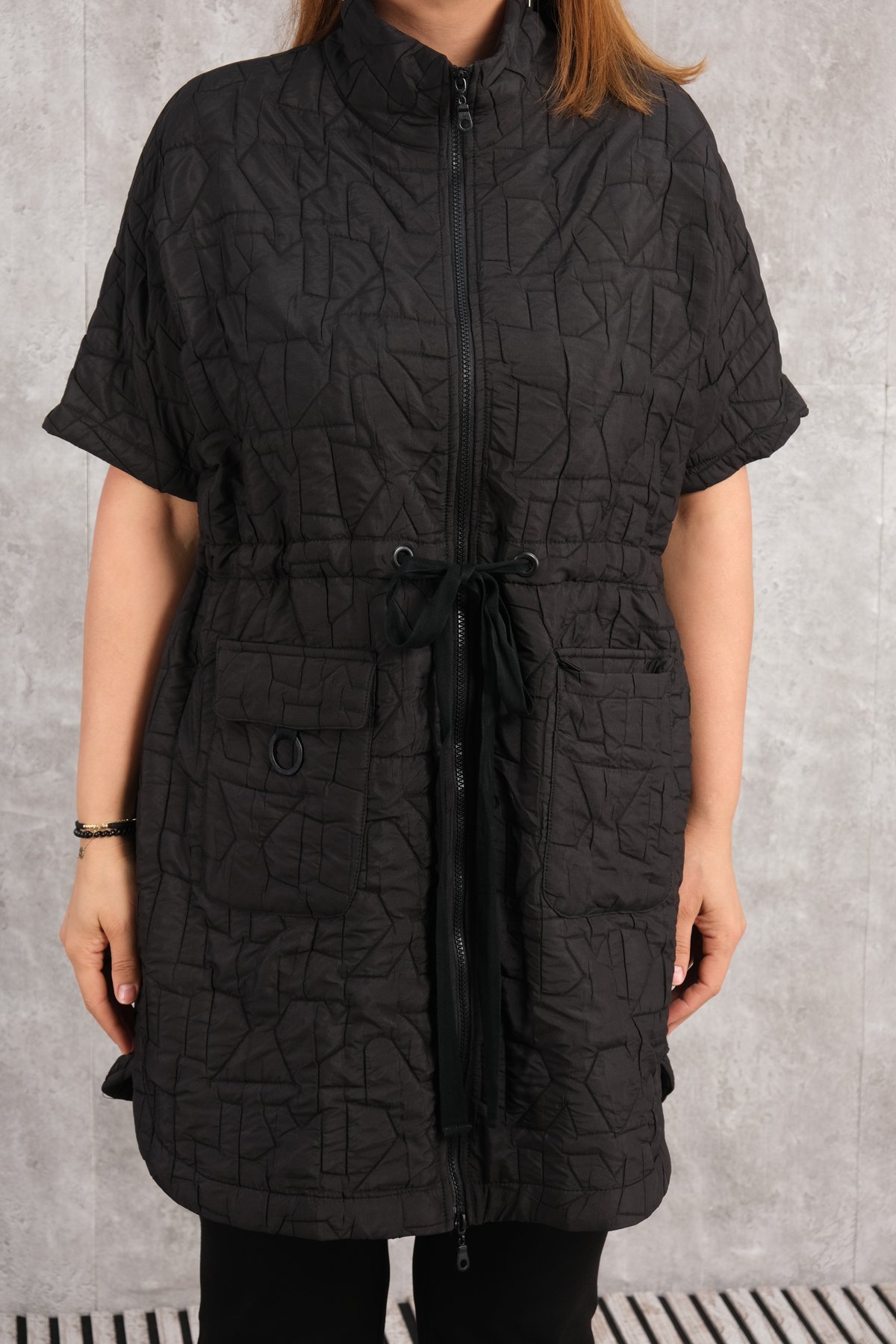 Plus Size Quilted Vest-Black