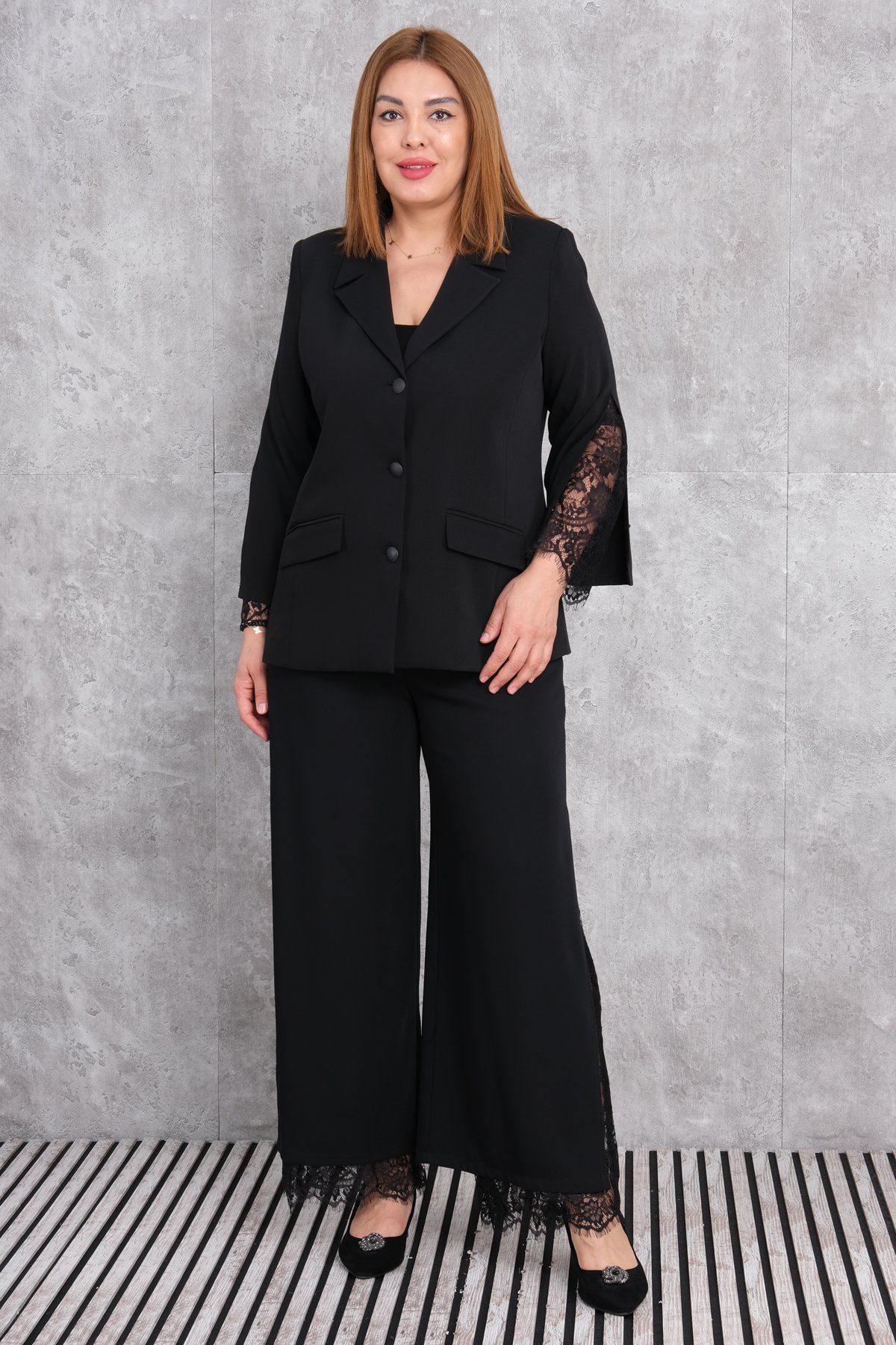 Plus Size Classic Two-Piece Set-Black