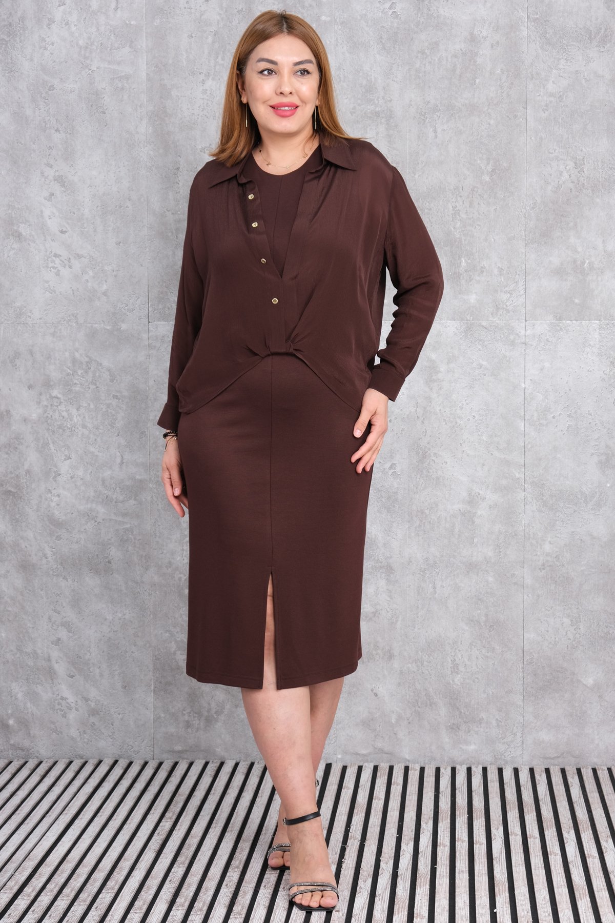 Super Plus Size Two-Piece Set-Brown