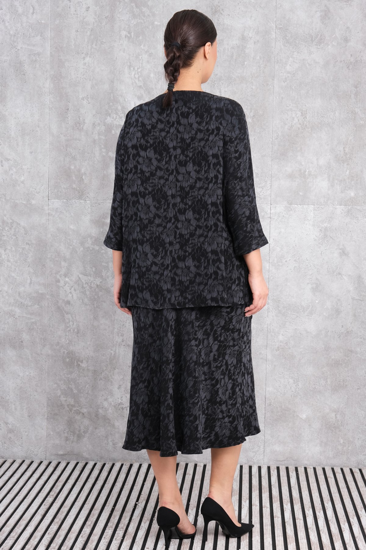 Plus Size Classic Two-Piece Set-Black