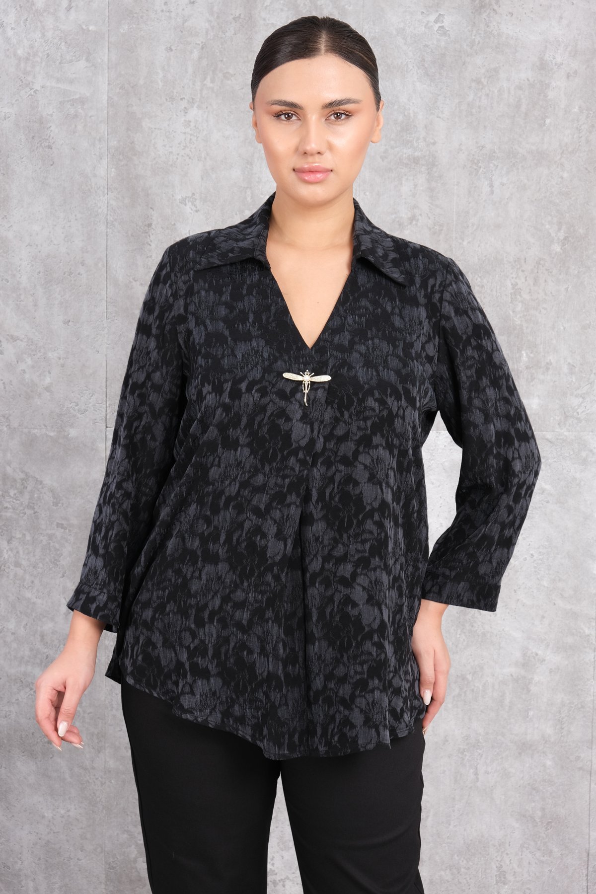 Plus Size Printed Blouse-Black