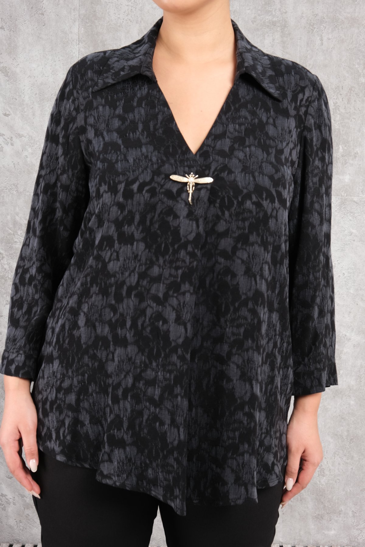 Plus Size Printed Blouse-Black