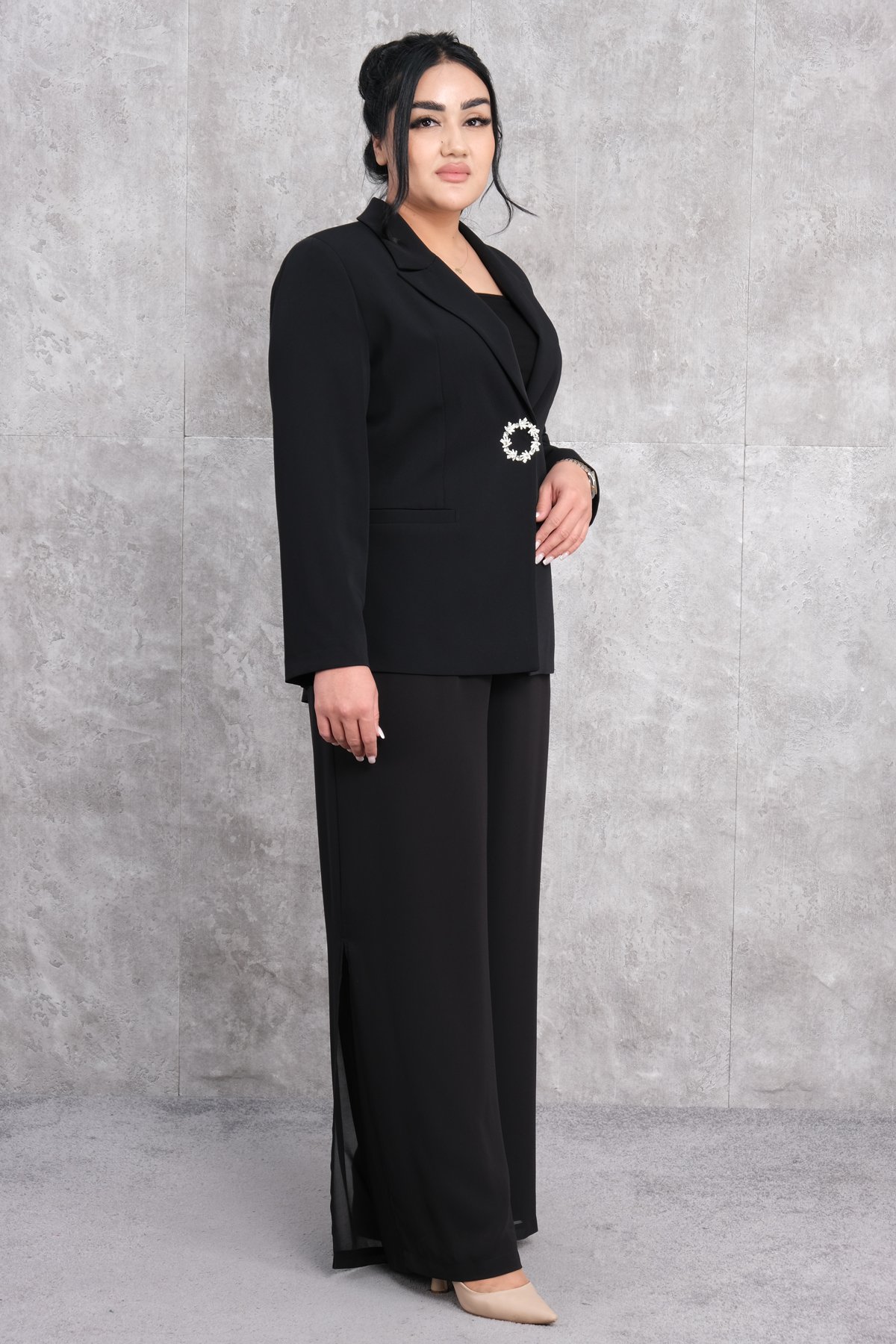 طقم جاكيت وسروال مقاس كبير-الأسود