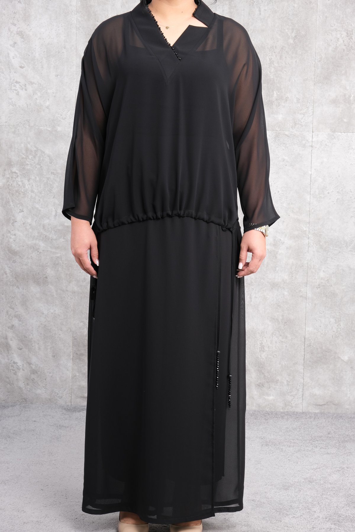 طقم من قطعتين مقاس كبير-الأسود