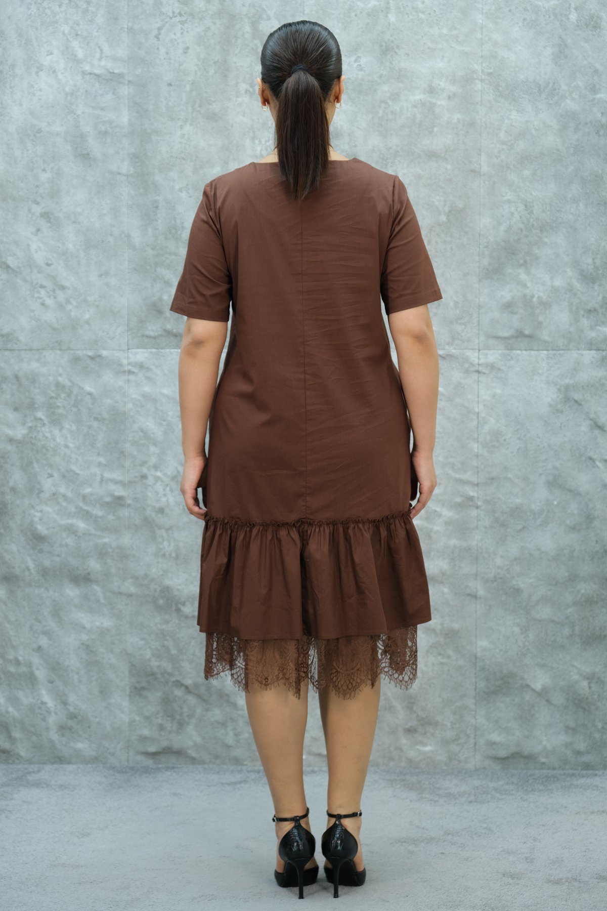 فستان بمقاسات سوبر كبيرة-البني