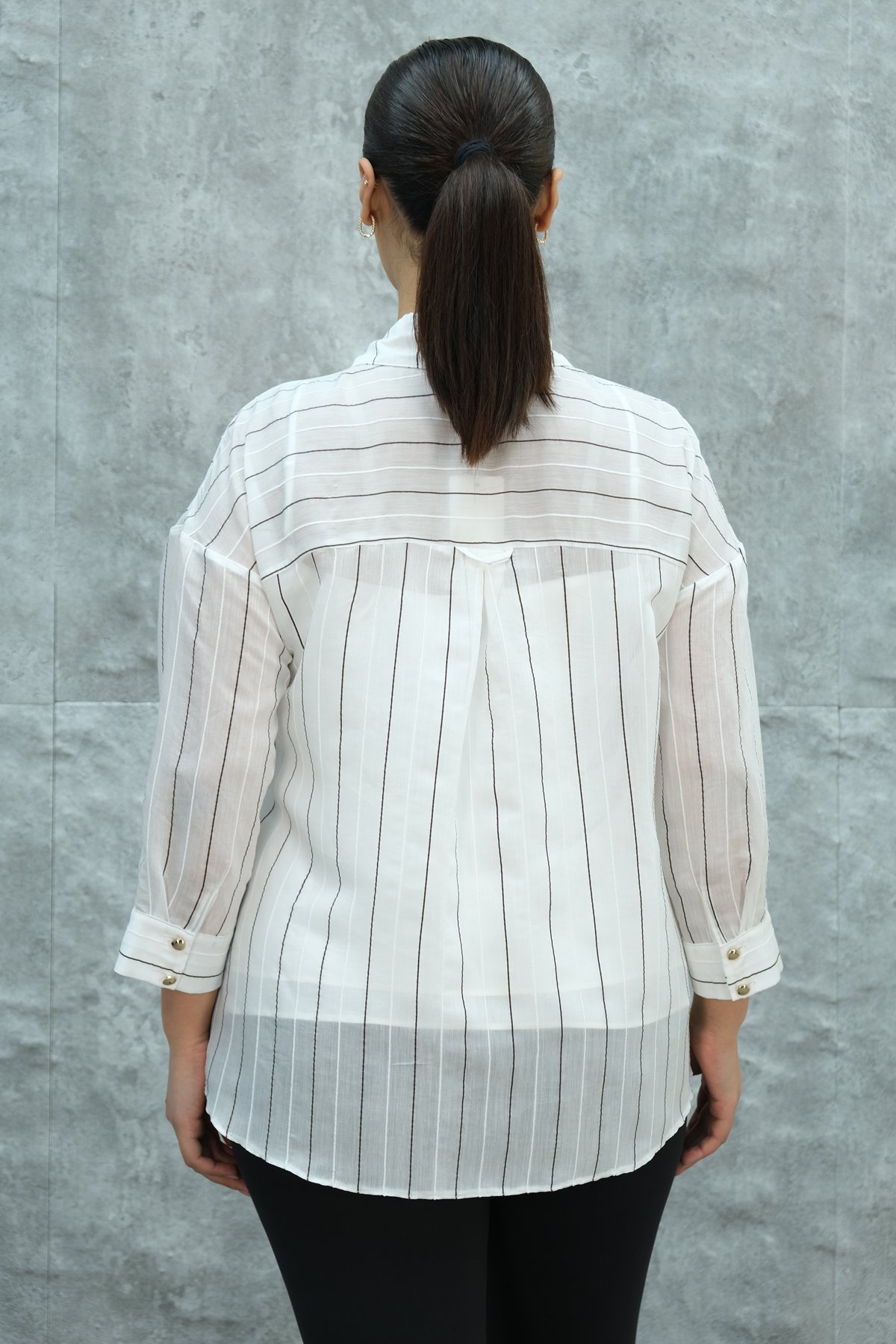 قميص بمقاسات سوبر كبيرة-البني