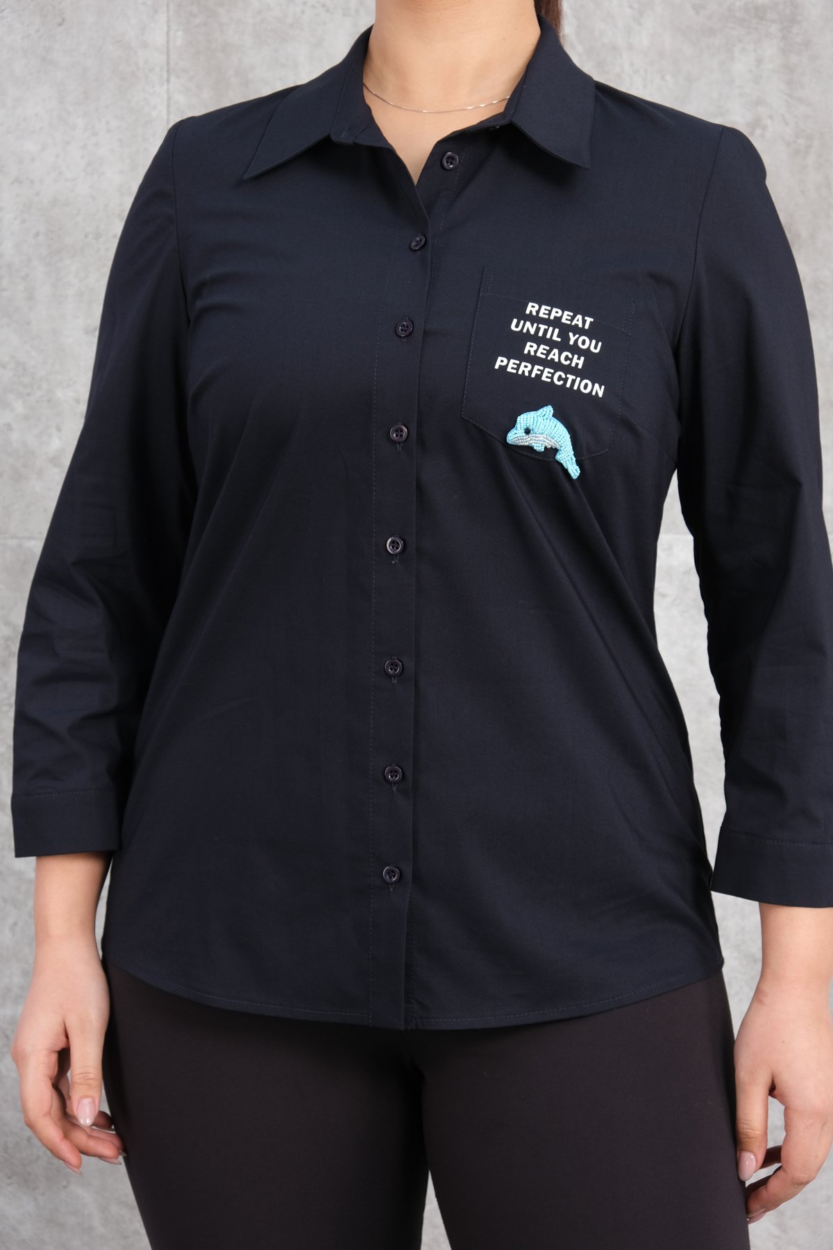 قميص مقاس كبير-الأزرق الغامق