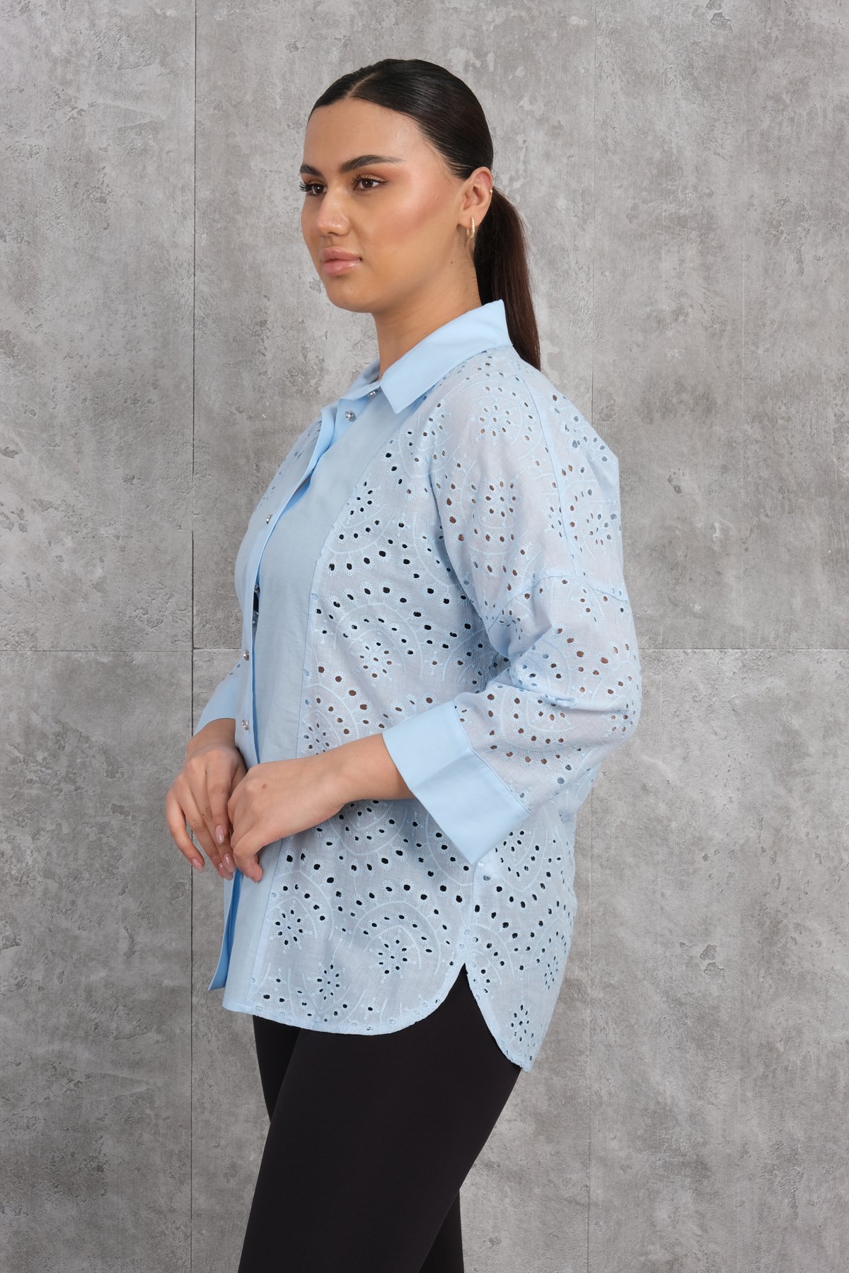 قميص مقاس كبير-الأزرق