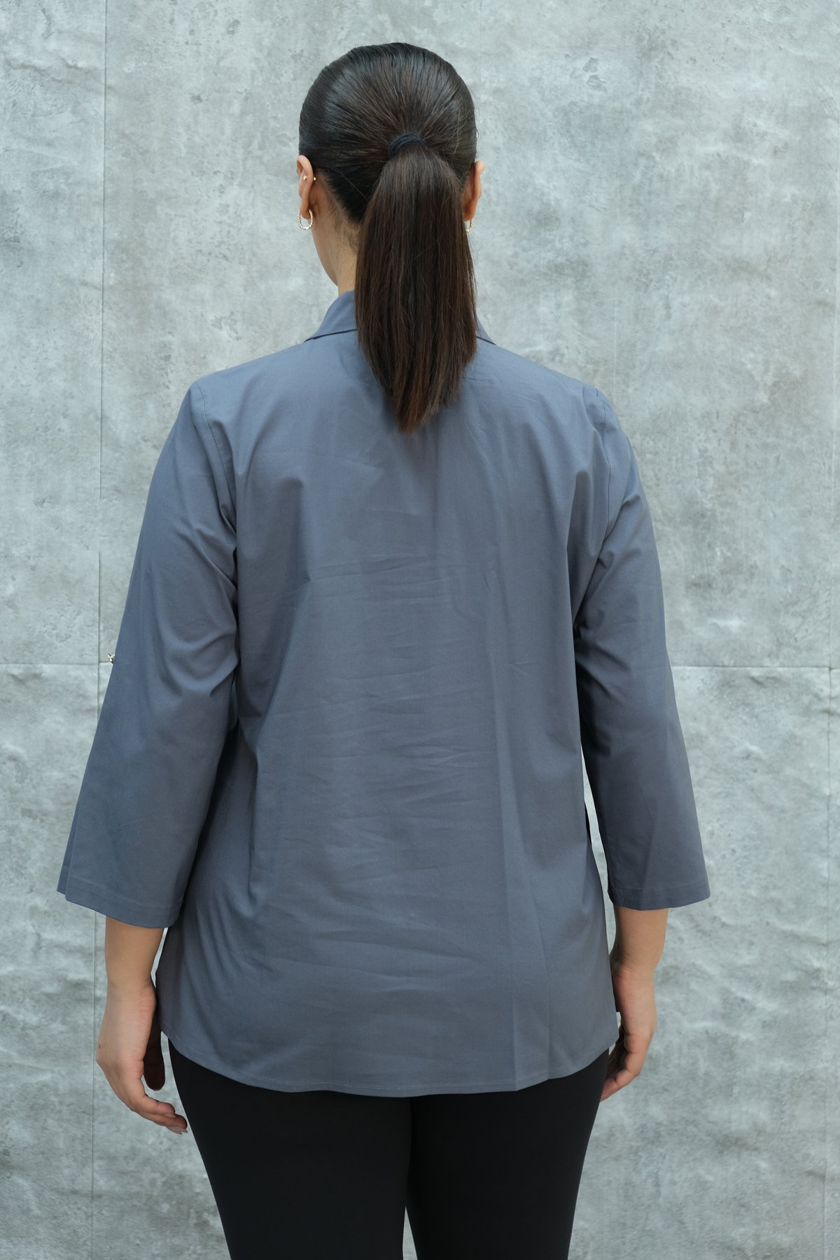 قميص بمقاسات سوبر كبيرة-الرمادي