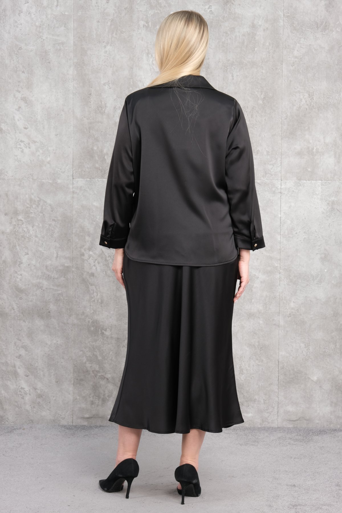 Super Plus Size Classic Two-Piece Set-Black