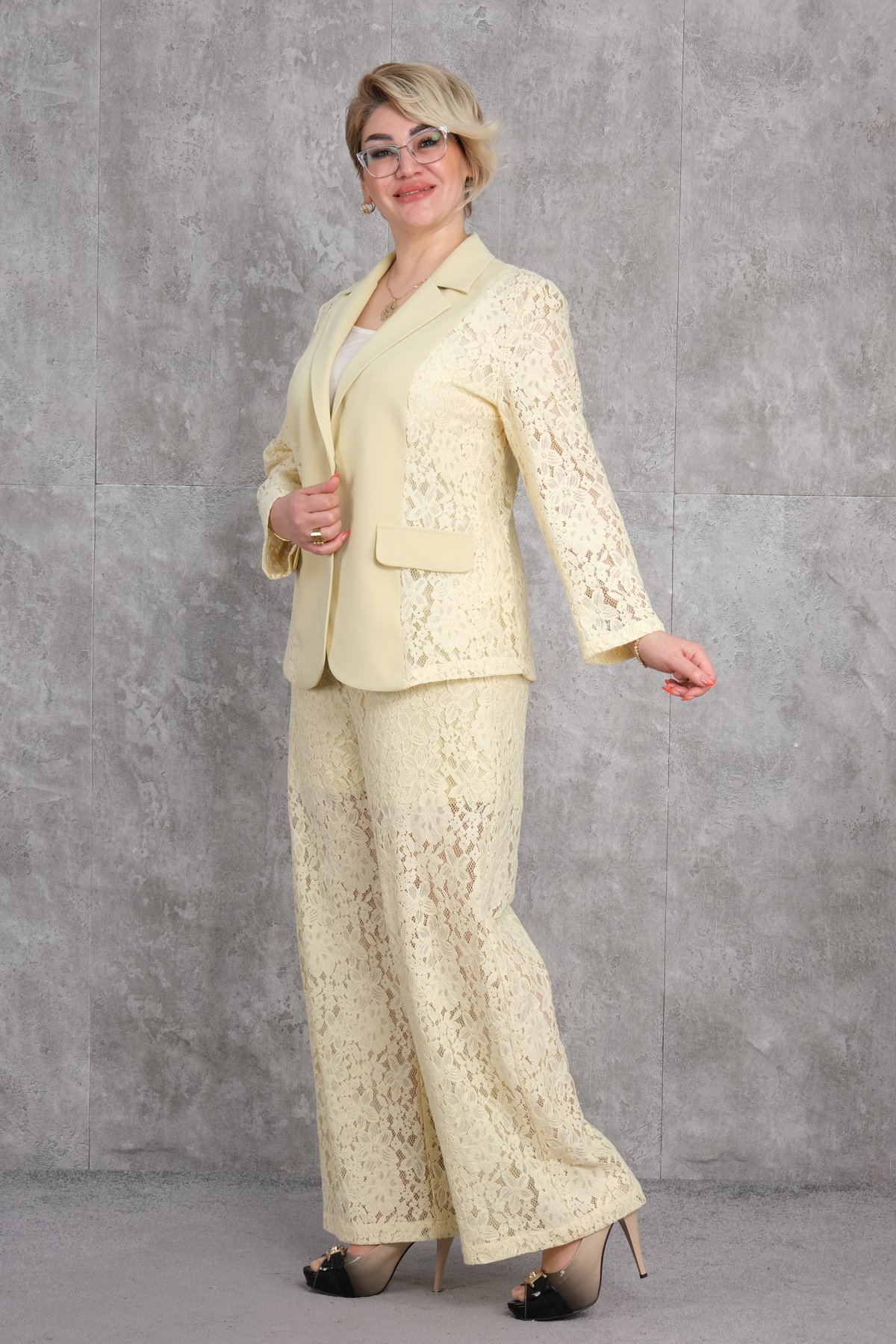 Комплект из двух предметов больших размеров-Желтый