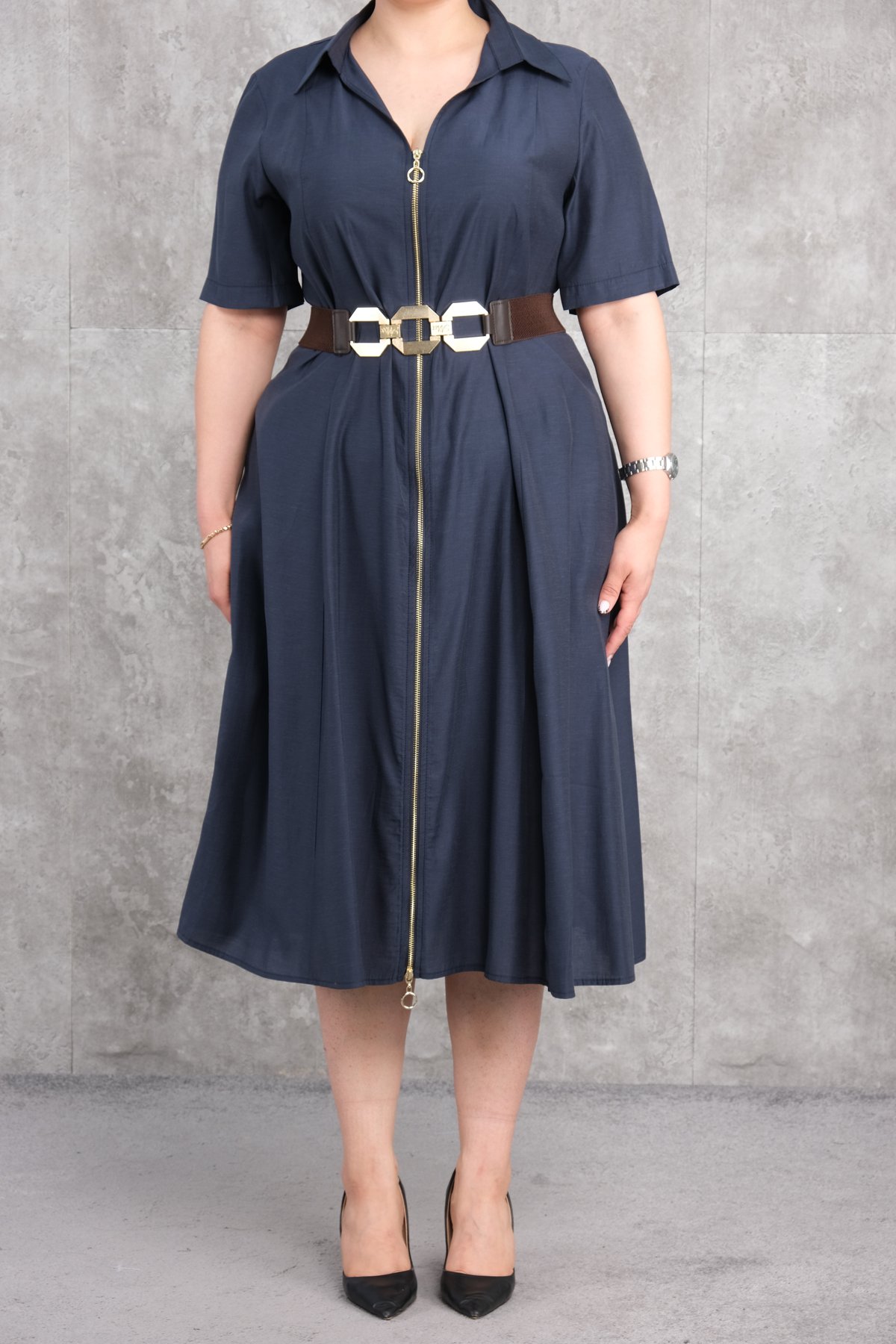 فستان مقاس كبير-الأزرق الغامق