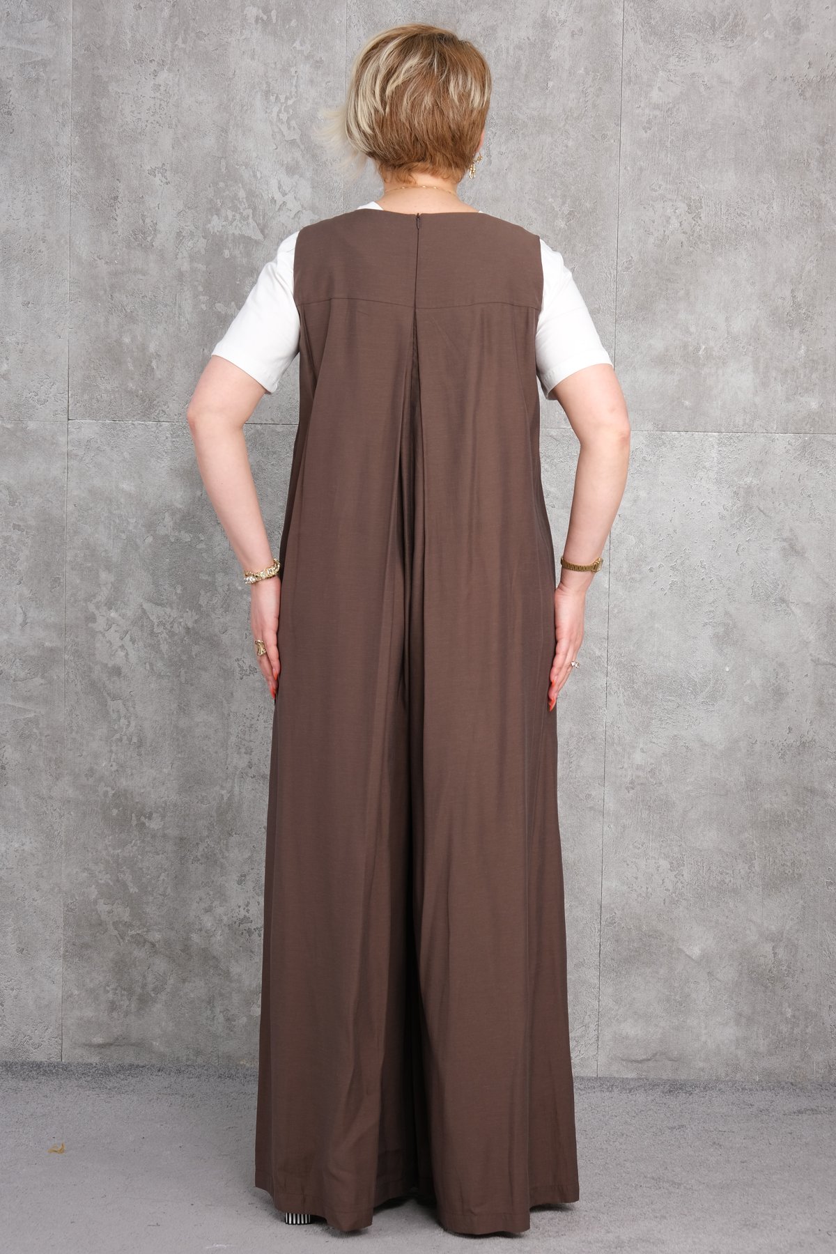 فستان مقاس كبير-البني