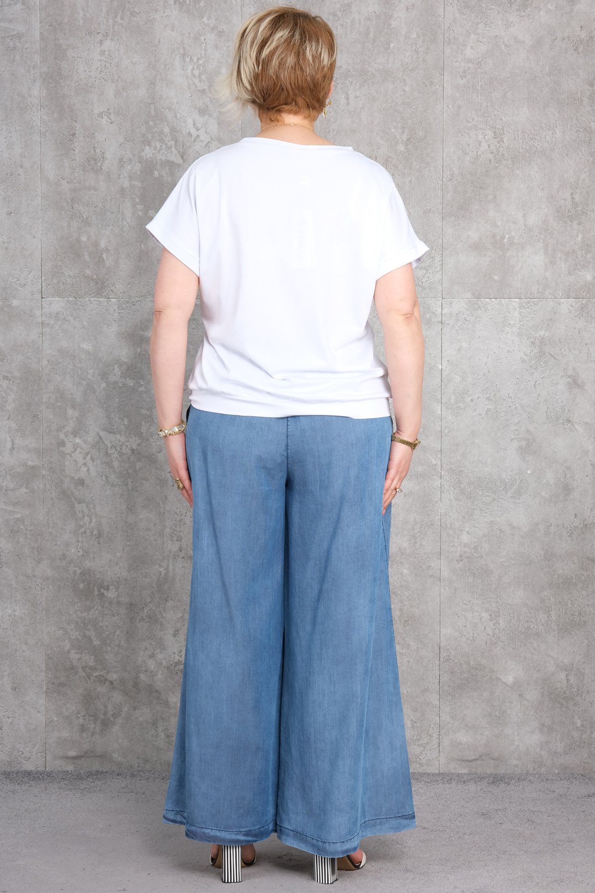 طقم من قطعتين مقاس كبير-الأزرق