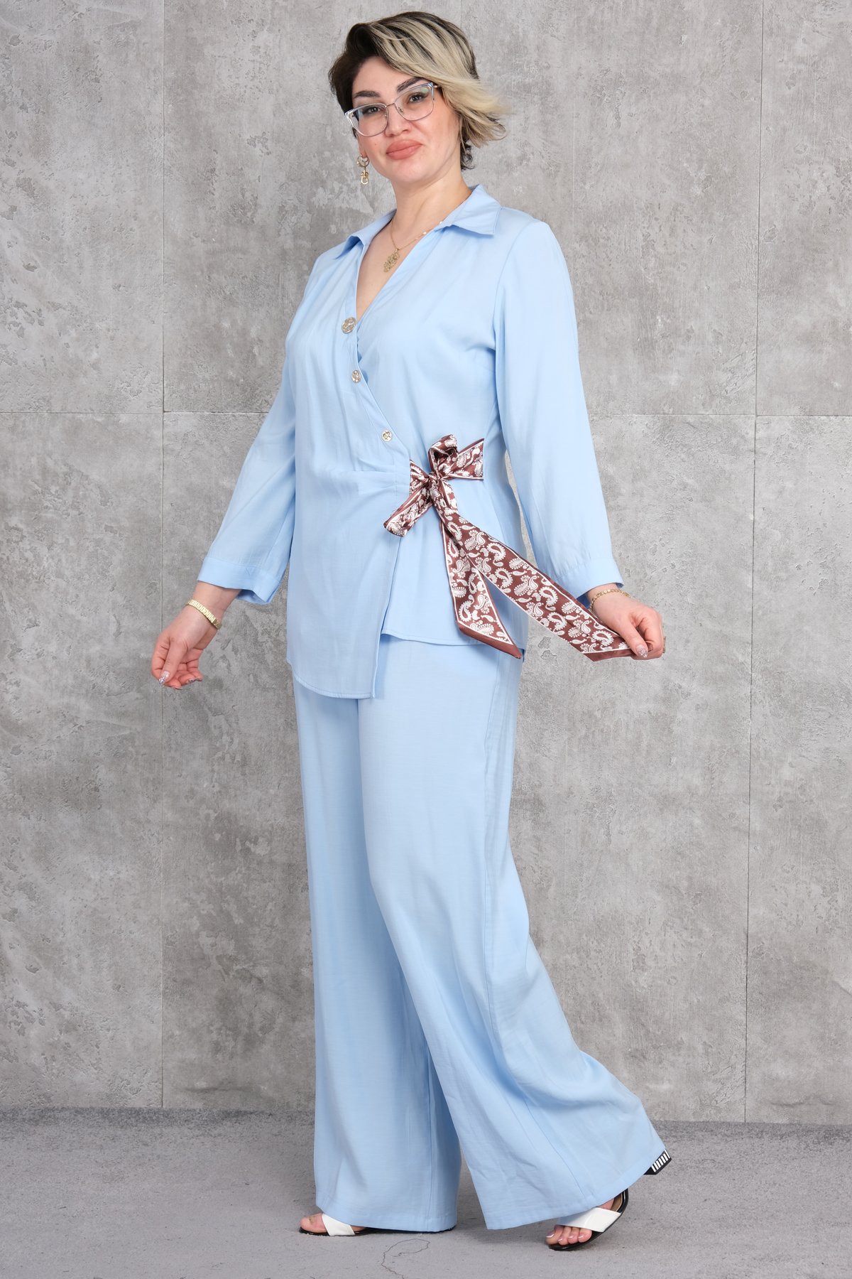 طقم من قطعتين مقاس كبير-الأزرق