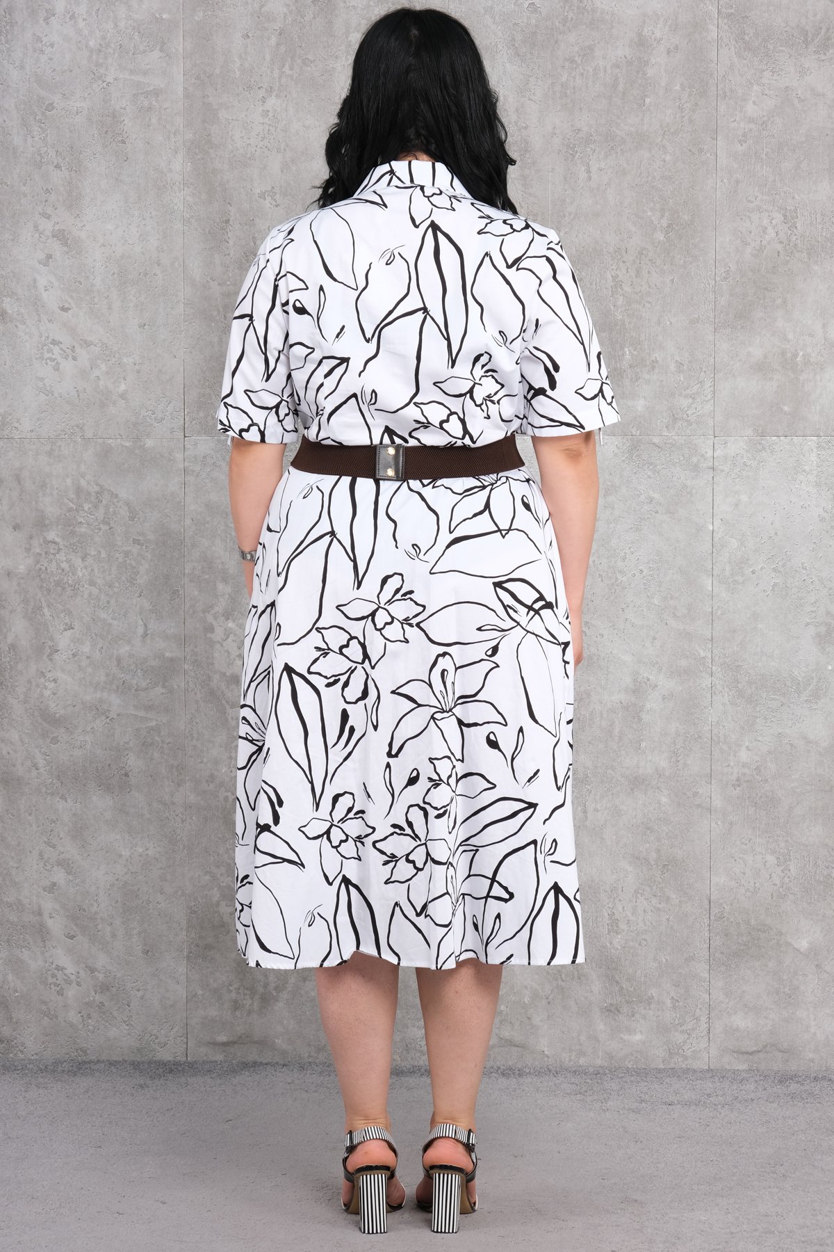 فستان بمقاسات سوبر كبيرة-الأسود