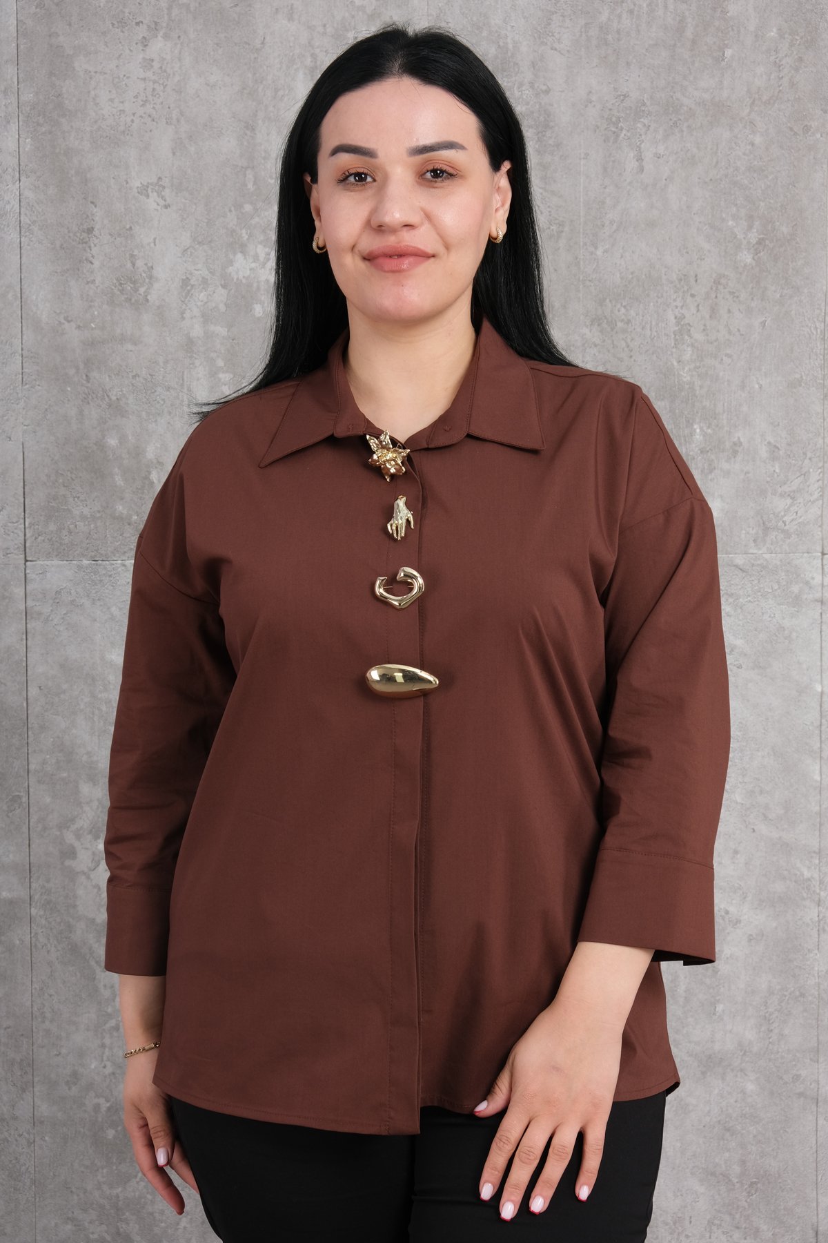 بلوزة مقاس كبير-البني