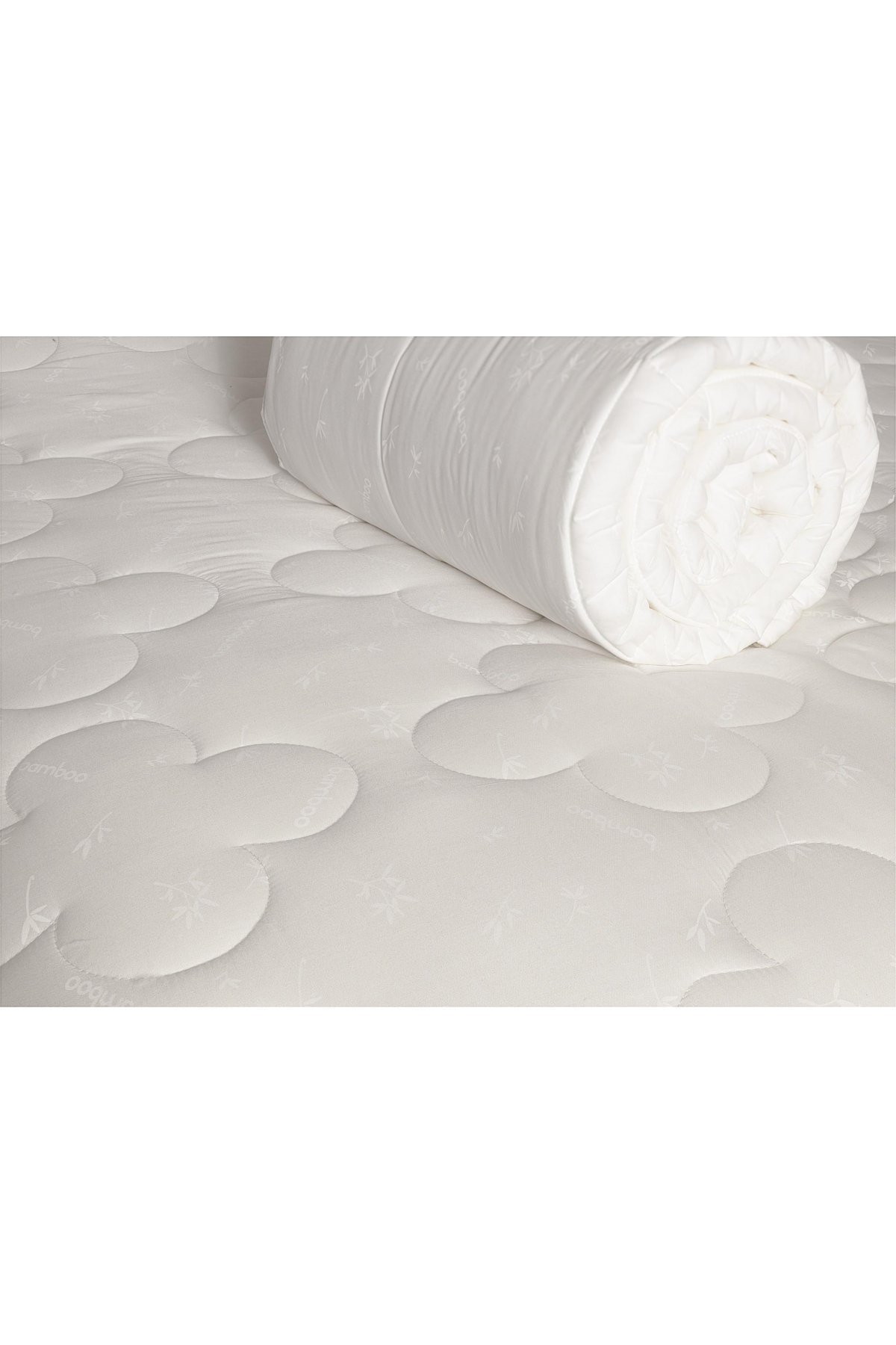 QUILT COVER-White