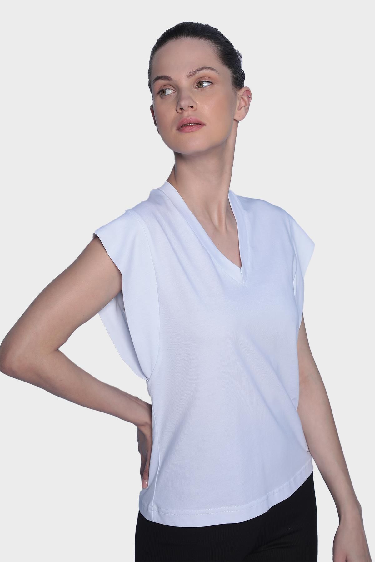 Womens V-Neck Basic Sleeveless T-Shirt - White