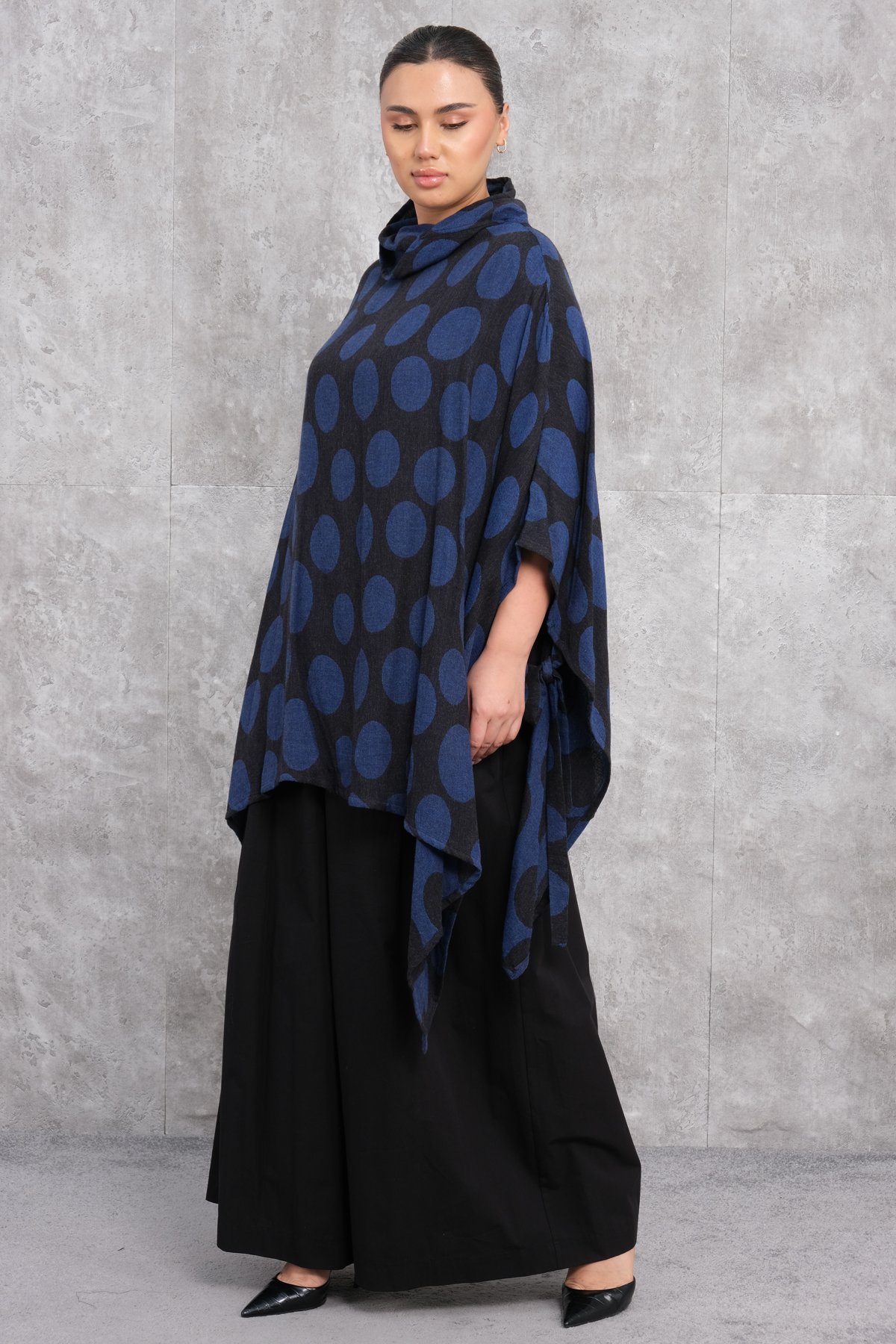 Plus size womens poncho-Bright Blue